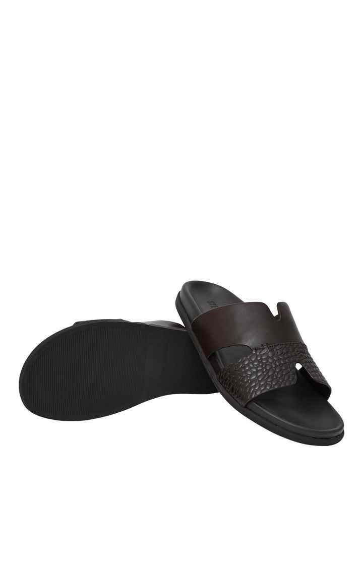 Teleport Brown Sandals & Flip Flops
