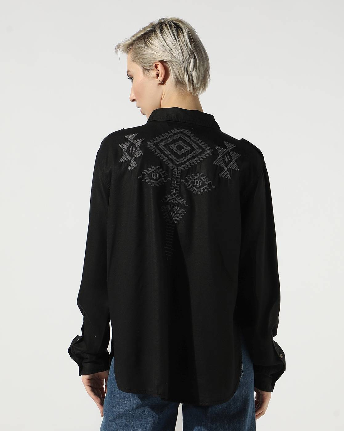 AZTEK EMB L/S OVERSHIRT