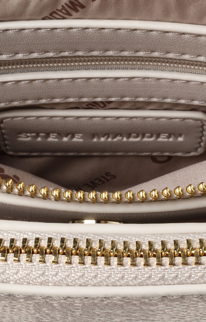 Bjuni-P Cream Handbags
