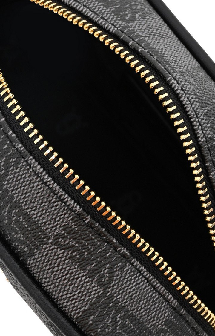 Bjuni-P Black Handbags