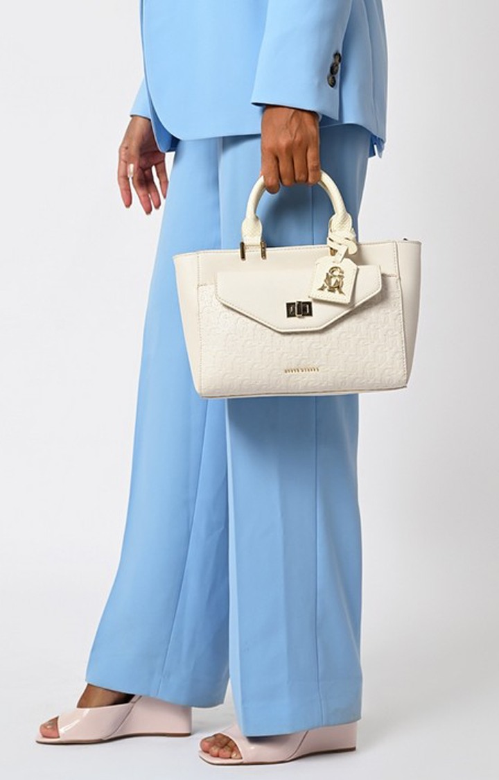 Bwyatt-P Cream Handbags