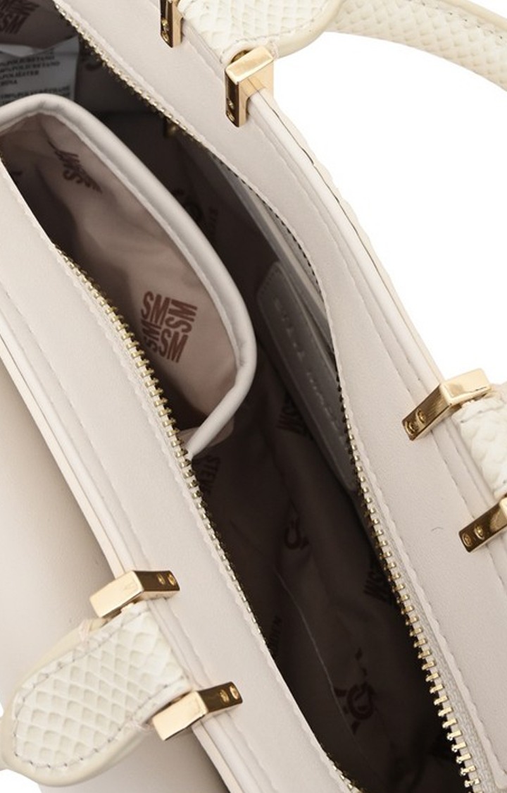 Bwyatt-P Cream Handbags