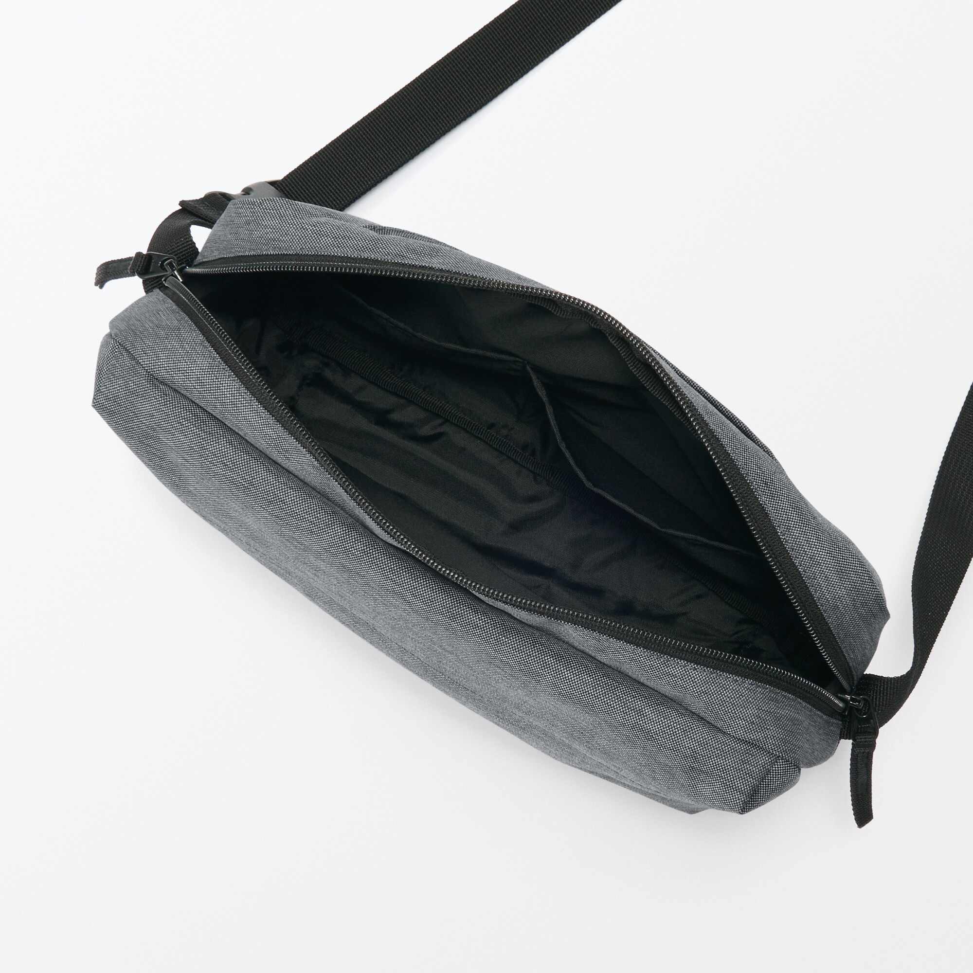 2-Way water repellent Shoulder bag