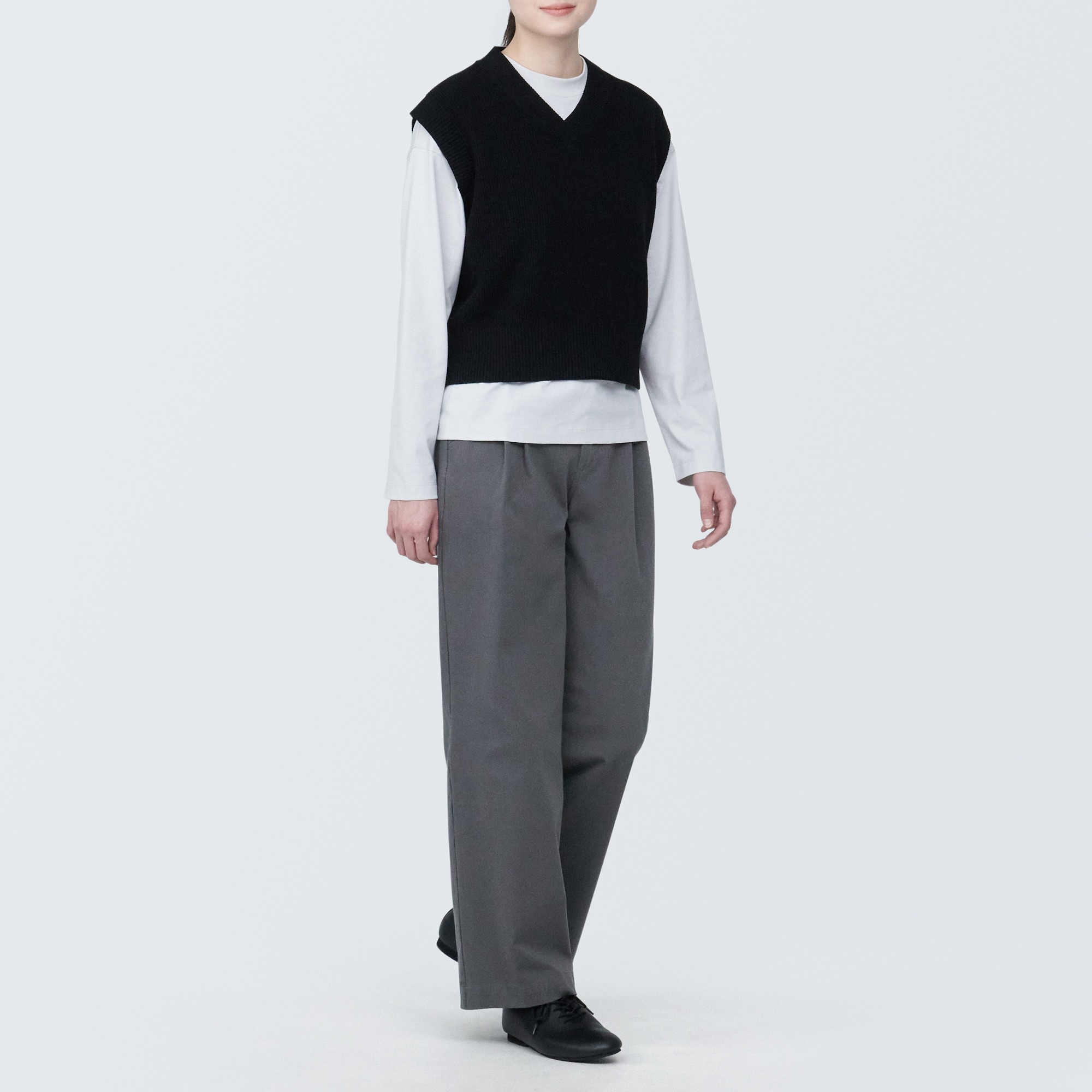 4-Way stretch chino Tucked wide pants