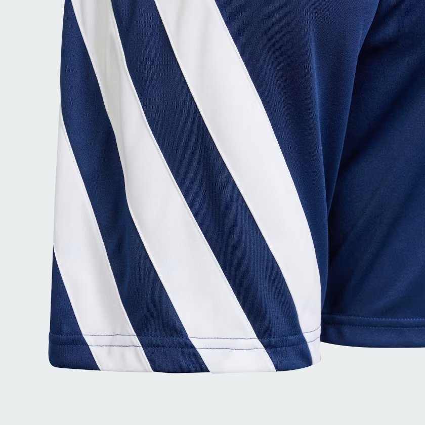 https://cdn.fynd.com/v2/falling-surf-7c8bb8/fyprod/wrkr/products/pictures/item/free/original/000000410460451001/szSWUZjyTdT0-IT5660_5.jpg