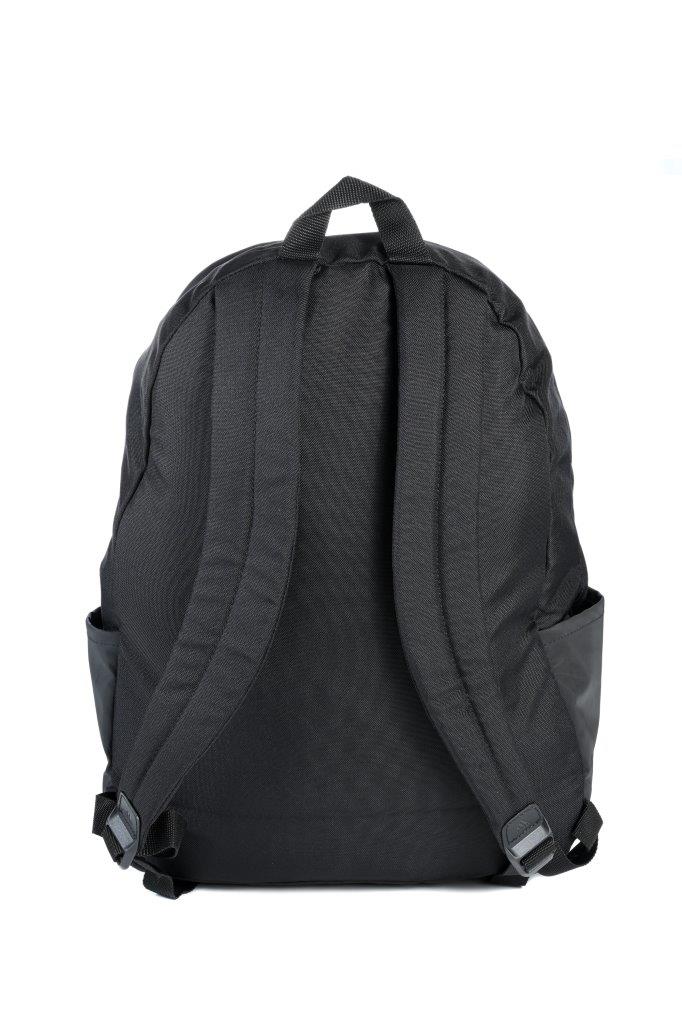 https://cdn.fynd.com/v2/falling-surf-7c8bb8/fyprod/wrkr/products/pictures/item/free/original/000000410460631001/556GoAxYS1-JE1170_3.jpg