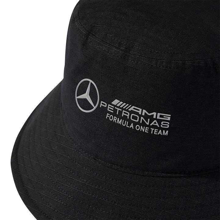 https://cdn.fynd.com/v2/falling-surf-7c8bb8/fyprod/wrkr/products/pictures/item/free/original/000000410460694001/VcWtapKRtcg-JX1417_2.jpg