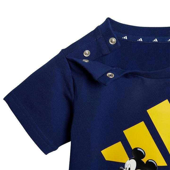 https://cdn.fynd.com/v2/falling-surf-7c8bb8/fyprod/wrkr/products/pictures/item/free/original/000000410460753001/QGRSFk9DT8in-JD0377_8.jpg