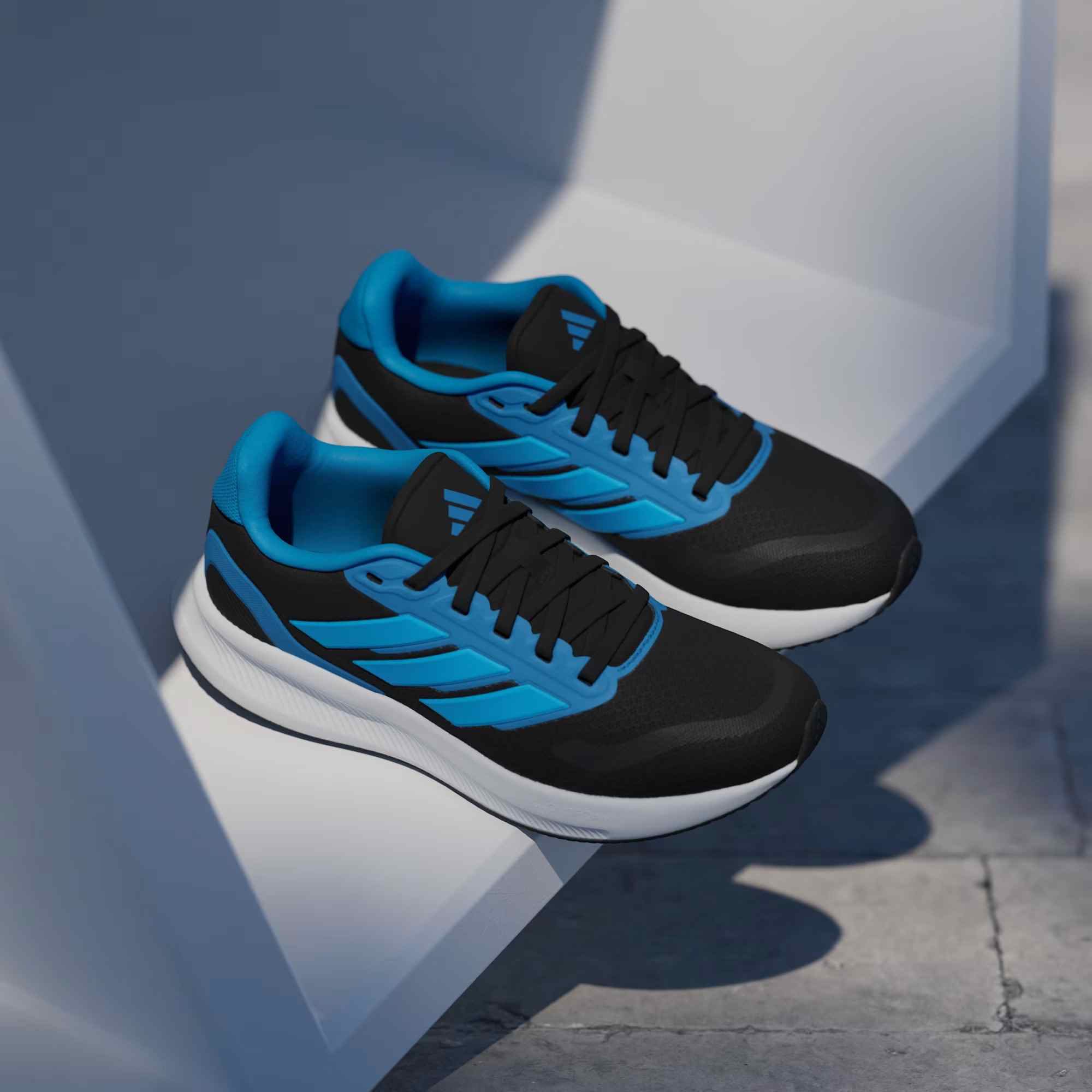 https://cdn.fynd.com/v2/falling-surf-7c8bb8/fyprod/wrkr/products/pictures/item/free/original/000000410461491001/0rvpzY_tV5PW-JP9391_4.jpg