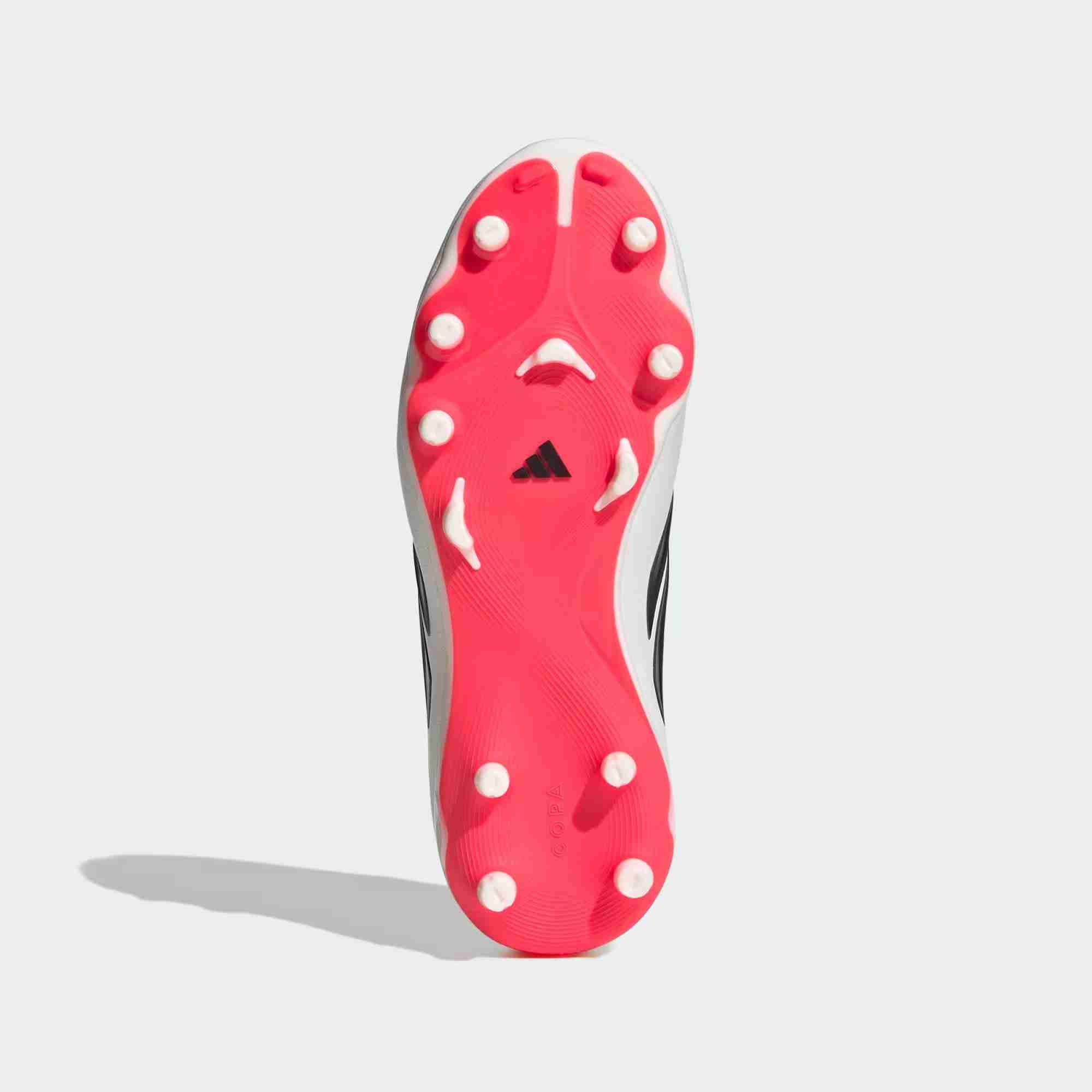 https://cdn.fynd.com/v2/falling-surf-7c8bb8/fyprod/wrkr/products/pictures/item/free/original/000000410461521001/M2pLoafbszq7-JR6262_4.jpg