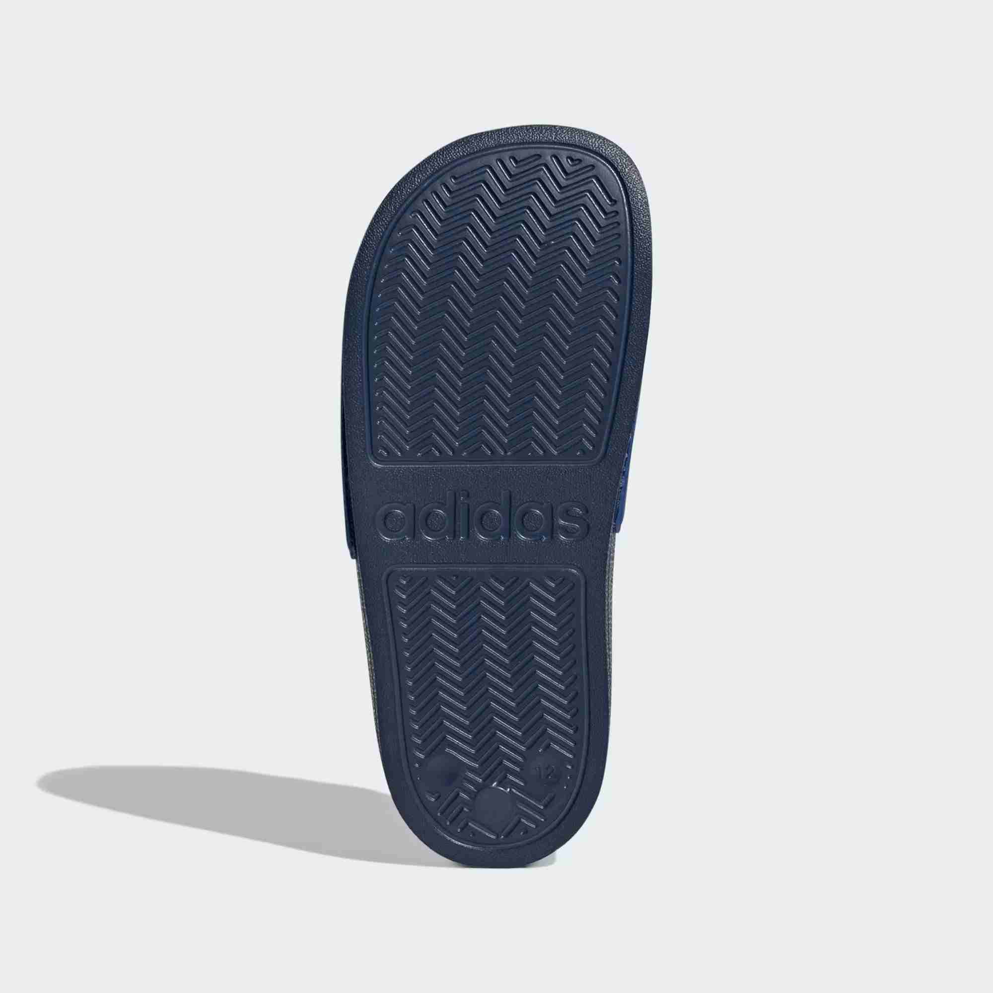 https://cdn.fynd.com/v2/falling-surf-7c8bb8/fyprod/wrkr/products/pictures/item/free/original/000000410461535001/6rV6wx3uqj7t-JS2520_3.jpg