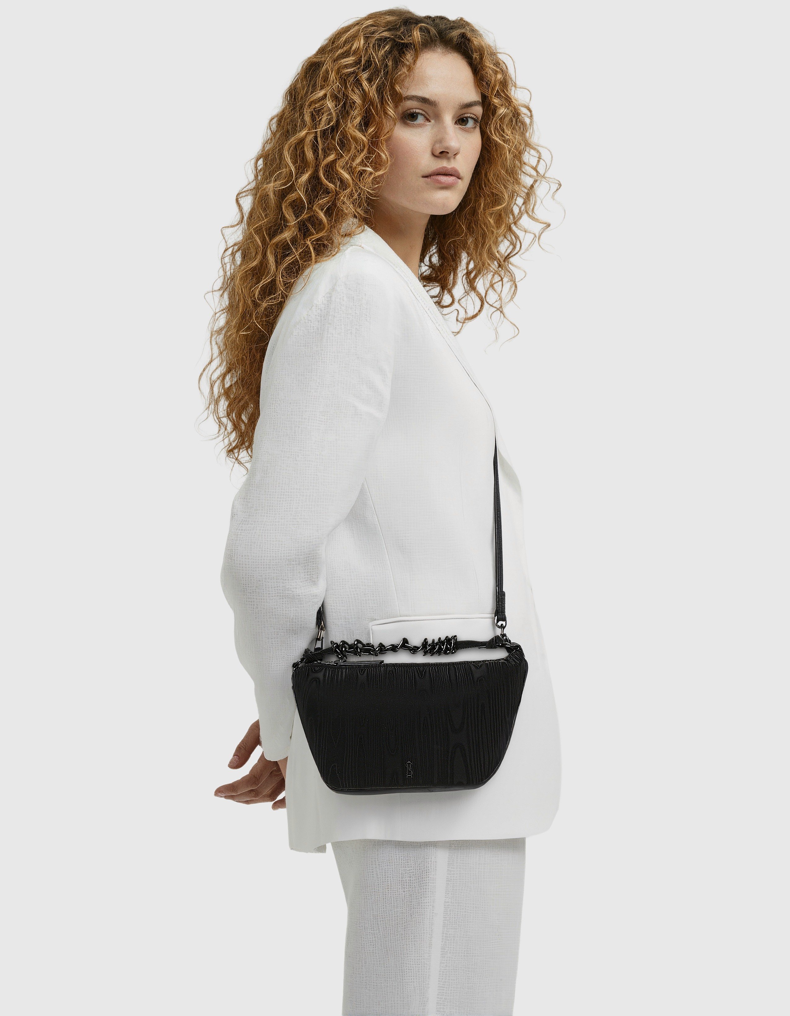 Bbrio Black Crossbody