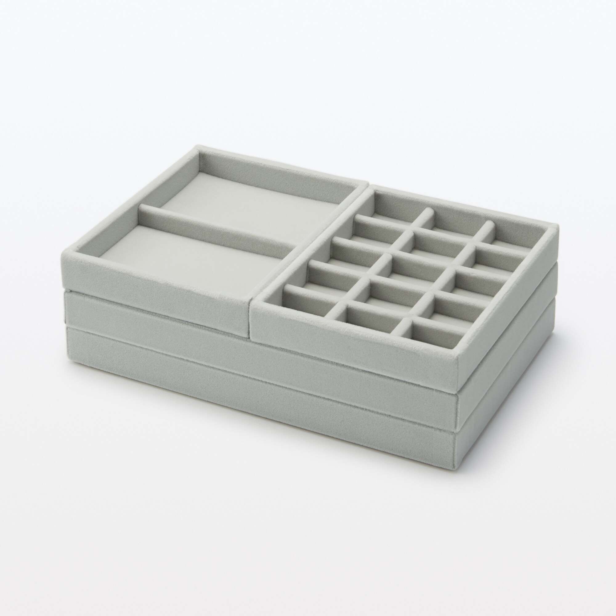 Stackable velour case for necklaces