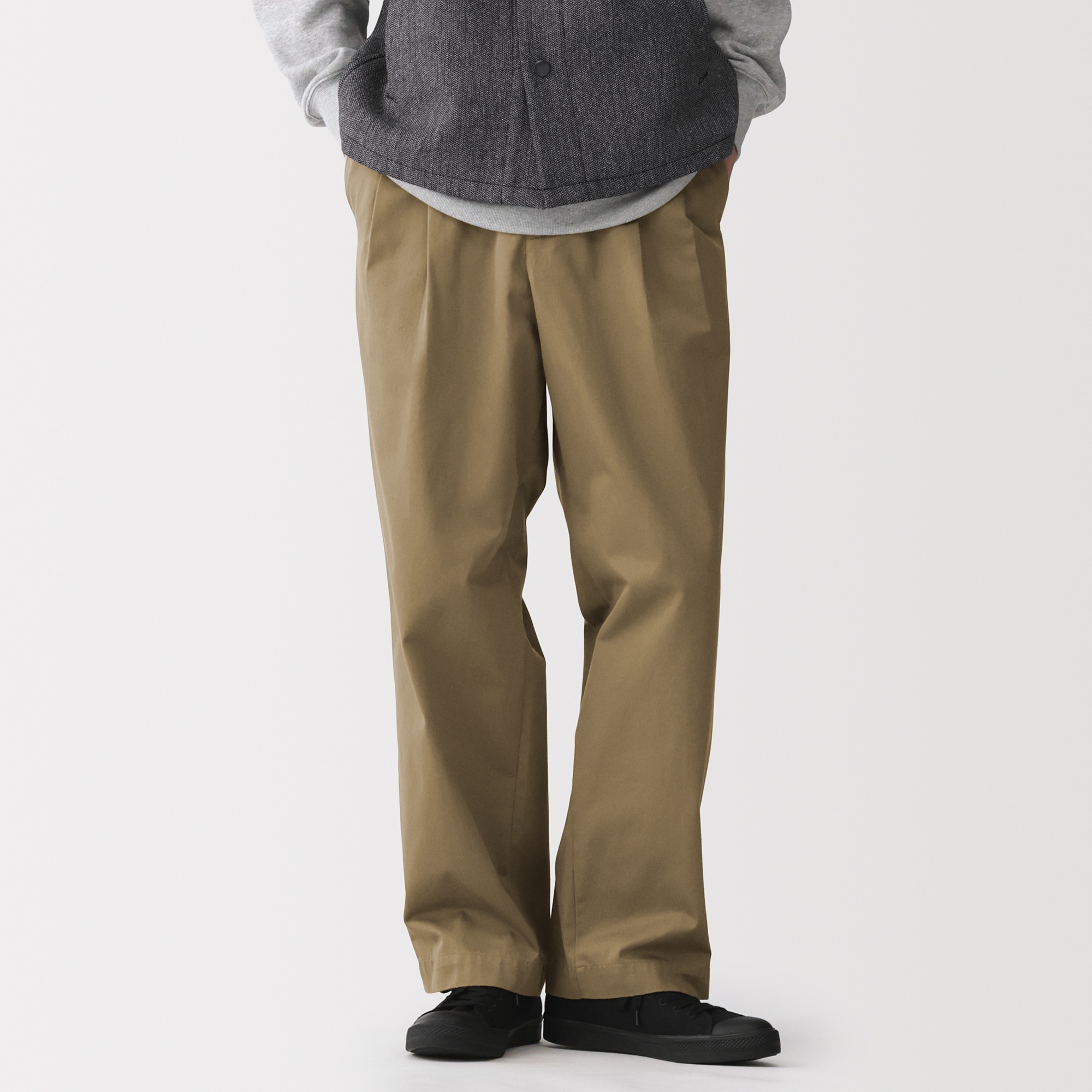 M's Chino darted wide-fit pants(OS)