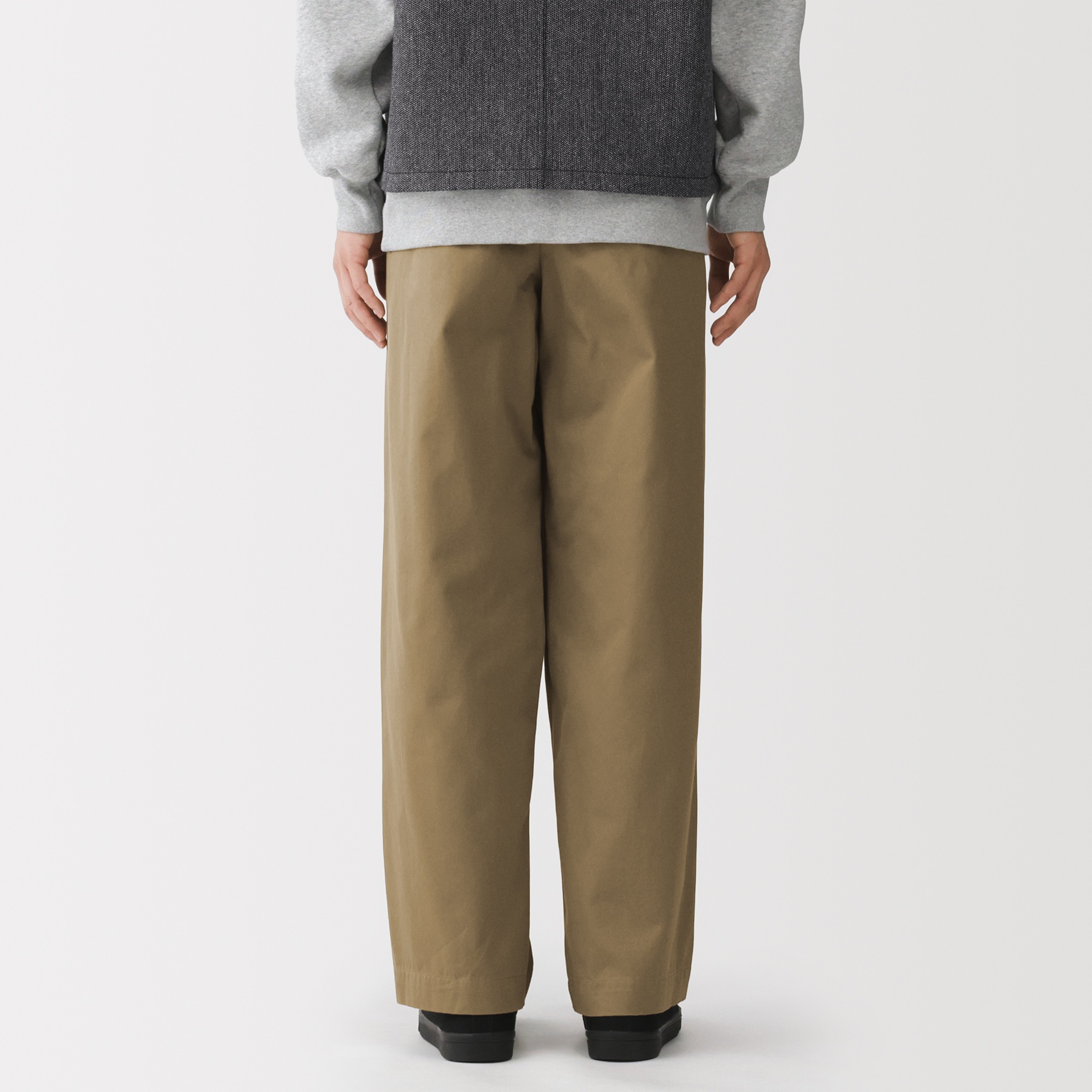 M's Chino darted wide-fit pants(OS)