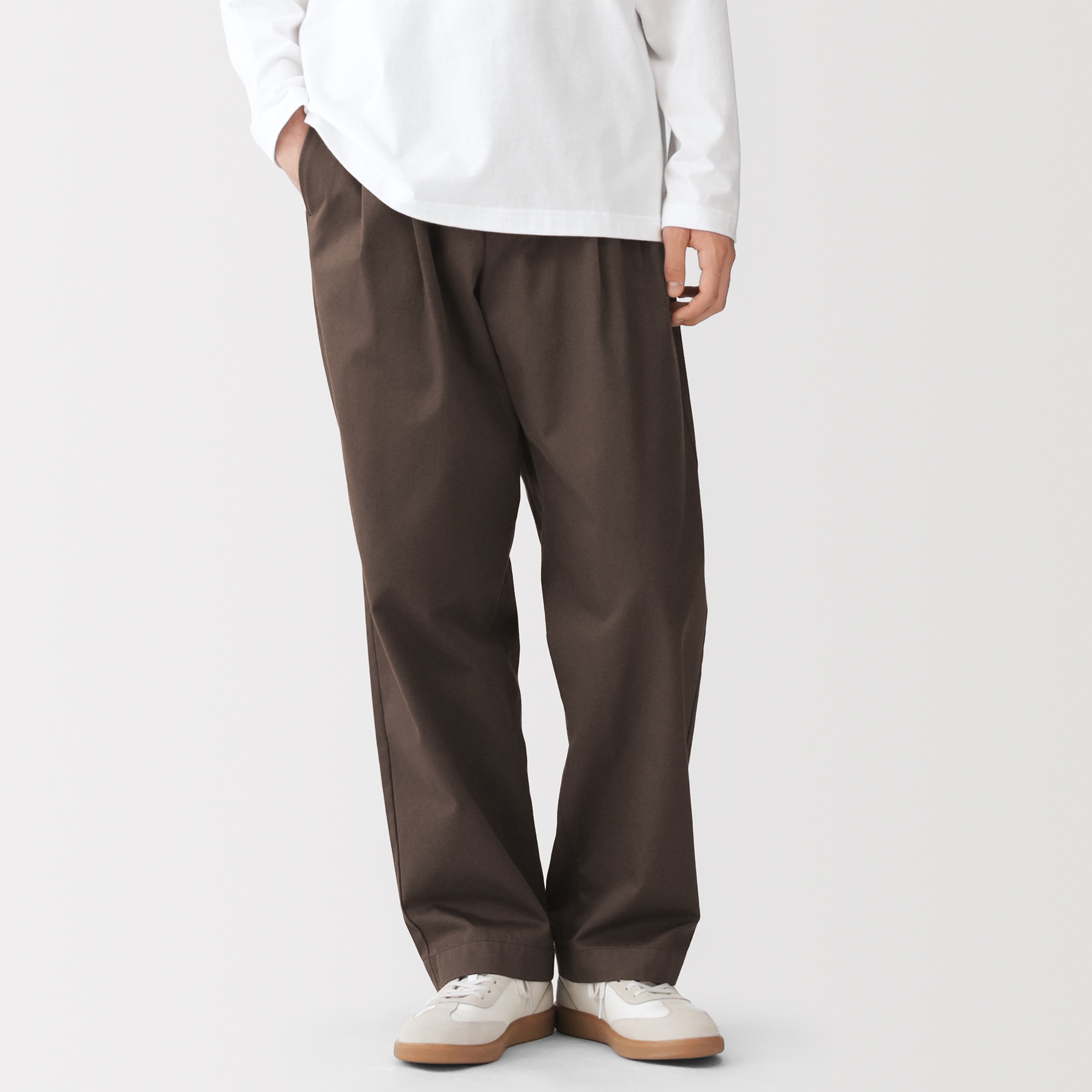 M's Chino darted wide-fit pants(OS)