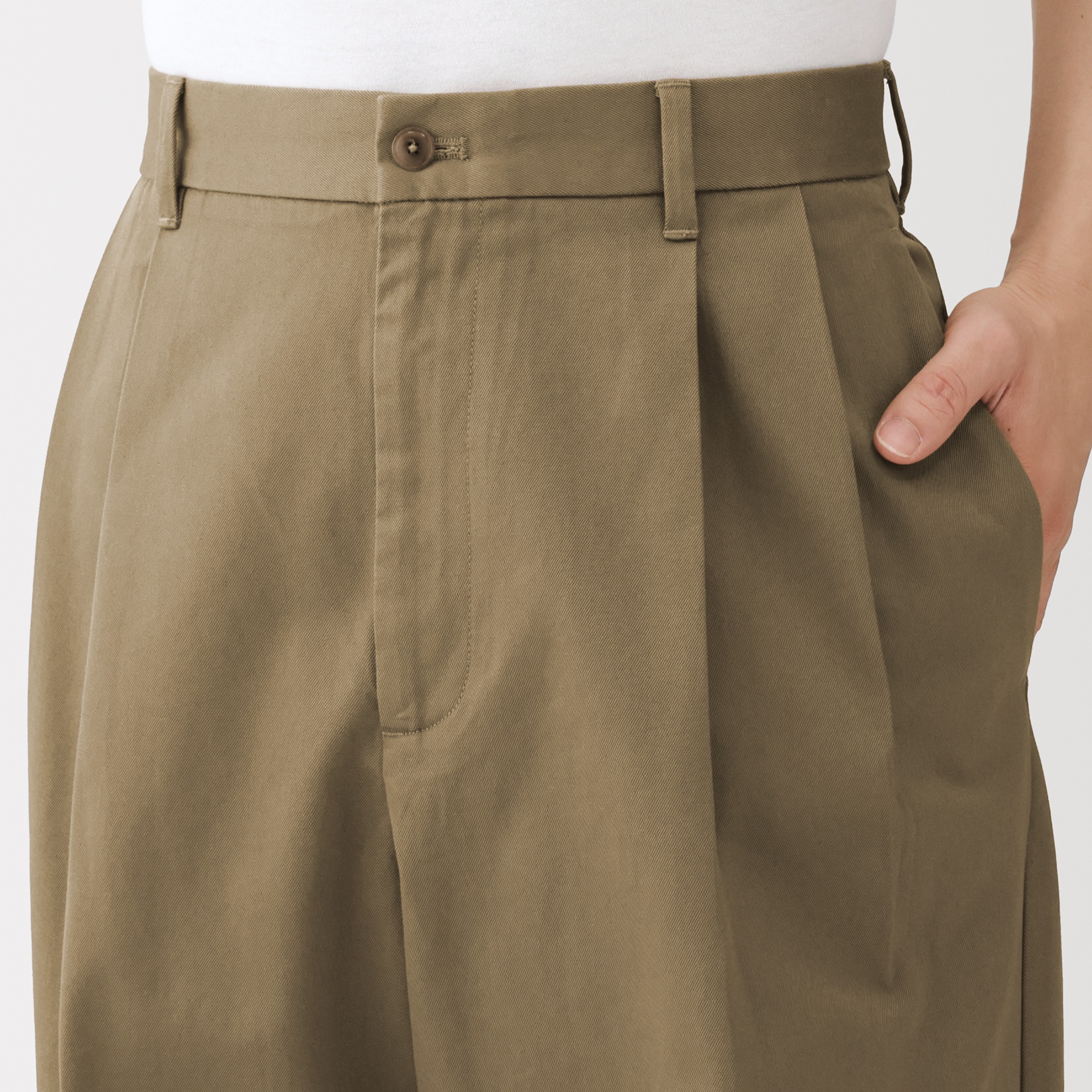 M's Chino darted wide-fit pants(OS)