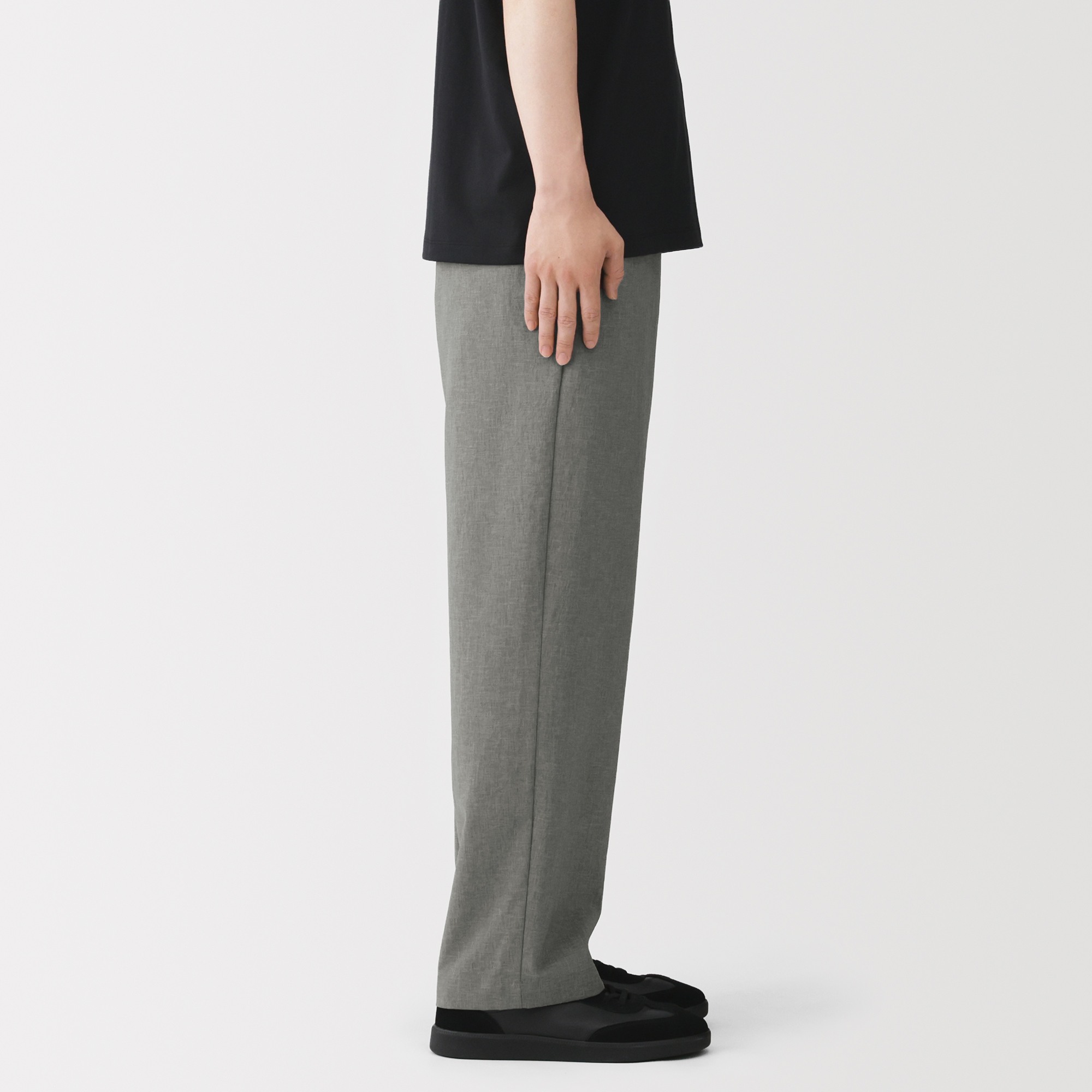 M's Breathable wide-fit straight pants