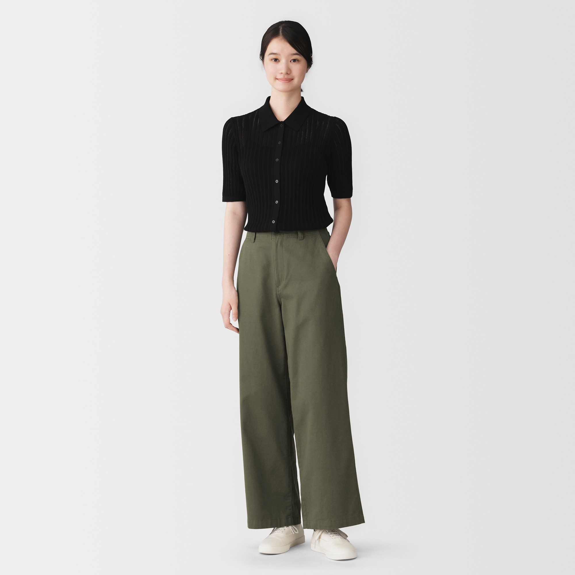 W's Slub yarn chino wide-fit pants