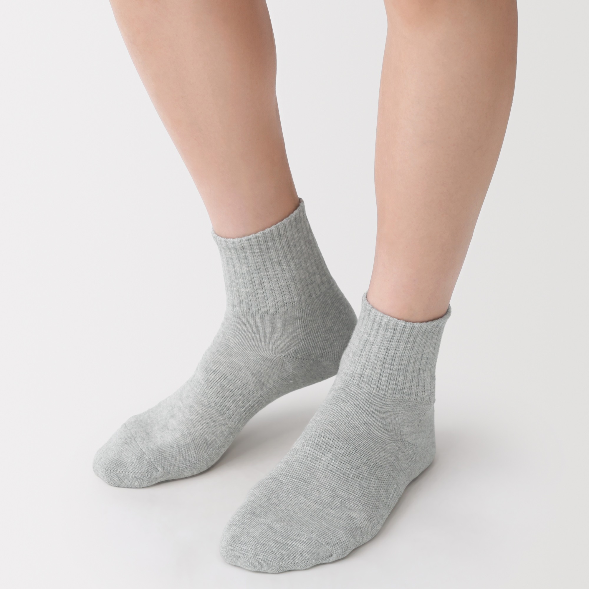 M's right angle pile short socks (Heather color)