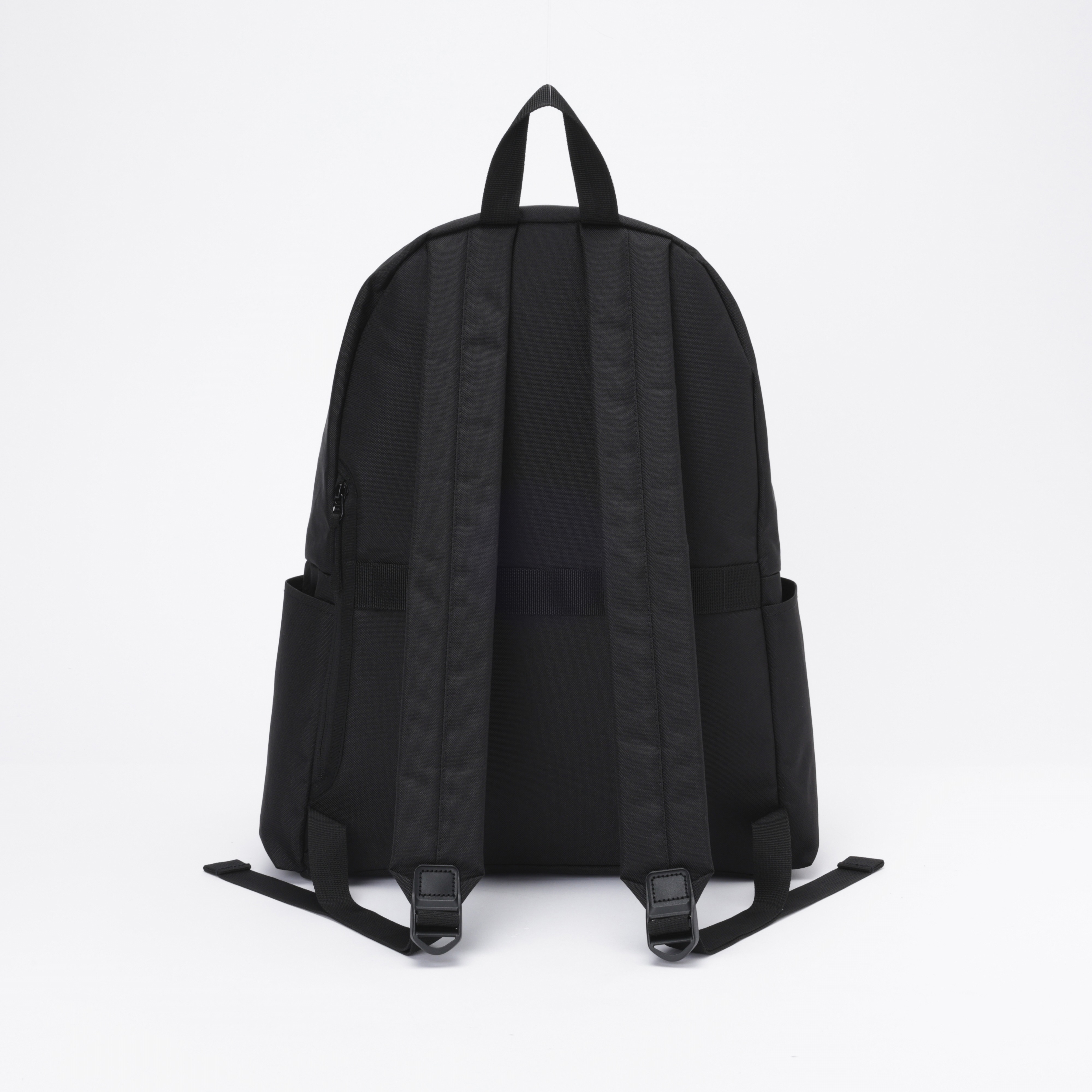 Fatigue reduction water repellent backpack