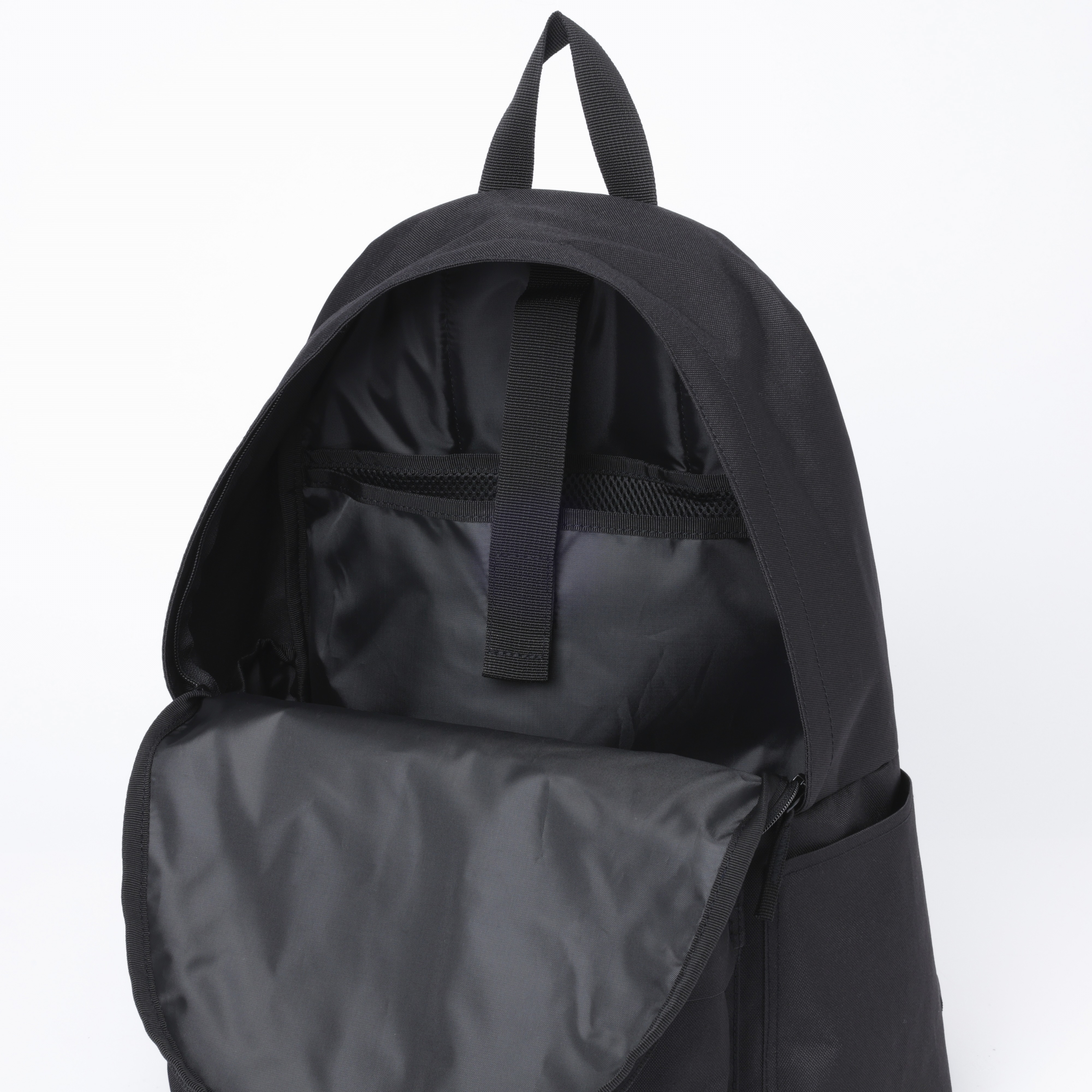 Fatigue reduction water repellent backpack