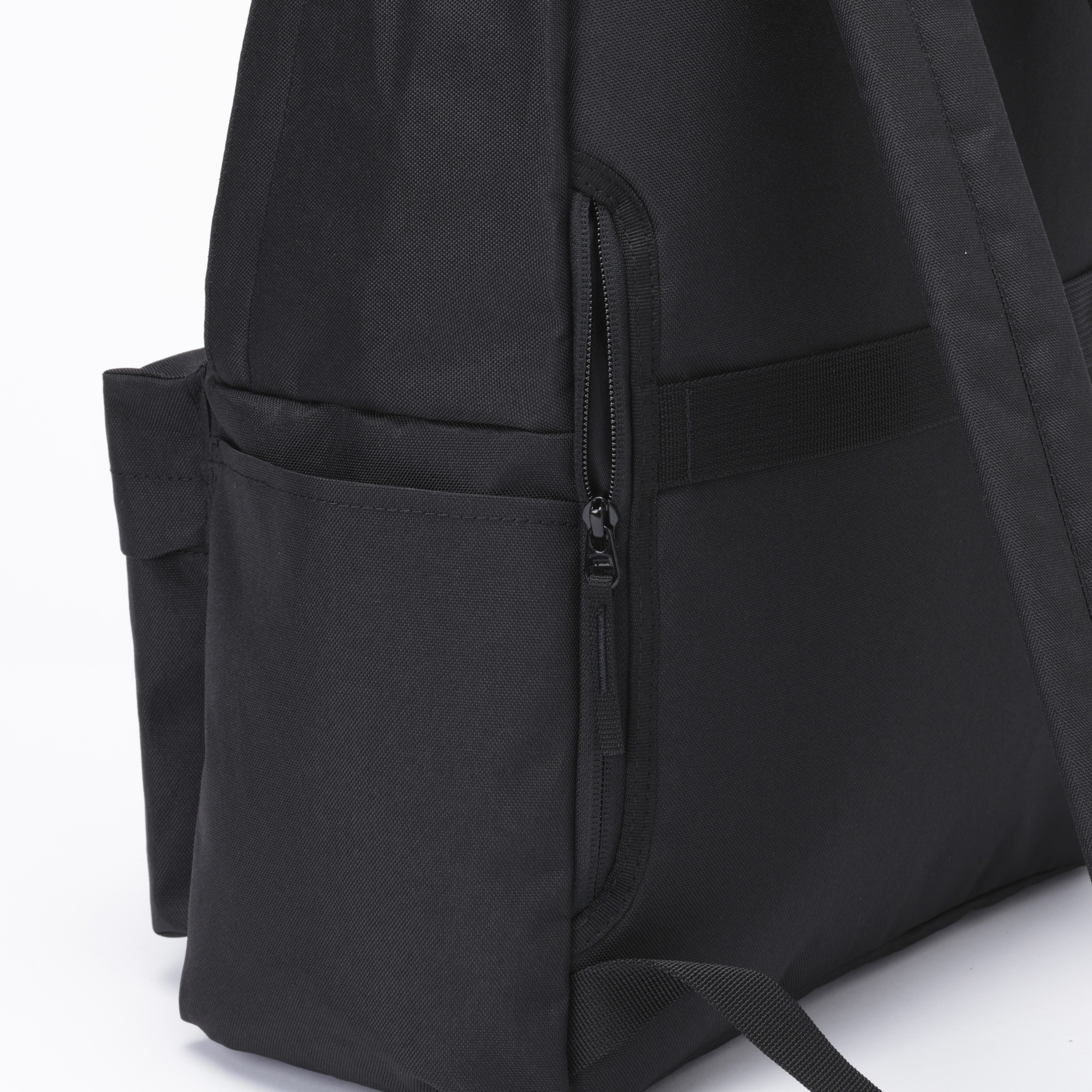 Fatigue reduction water repellent backpack