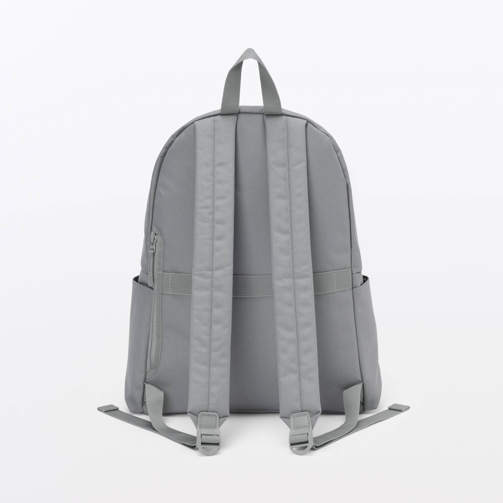 Fatigue reduction water repellent backpack