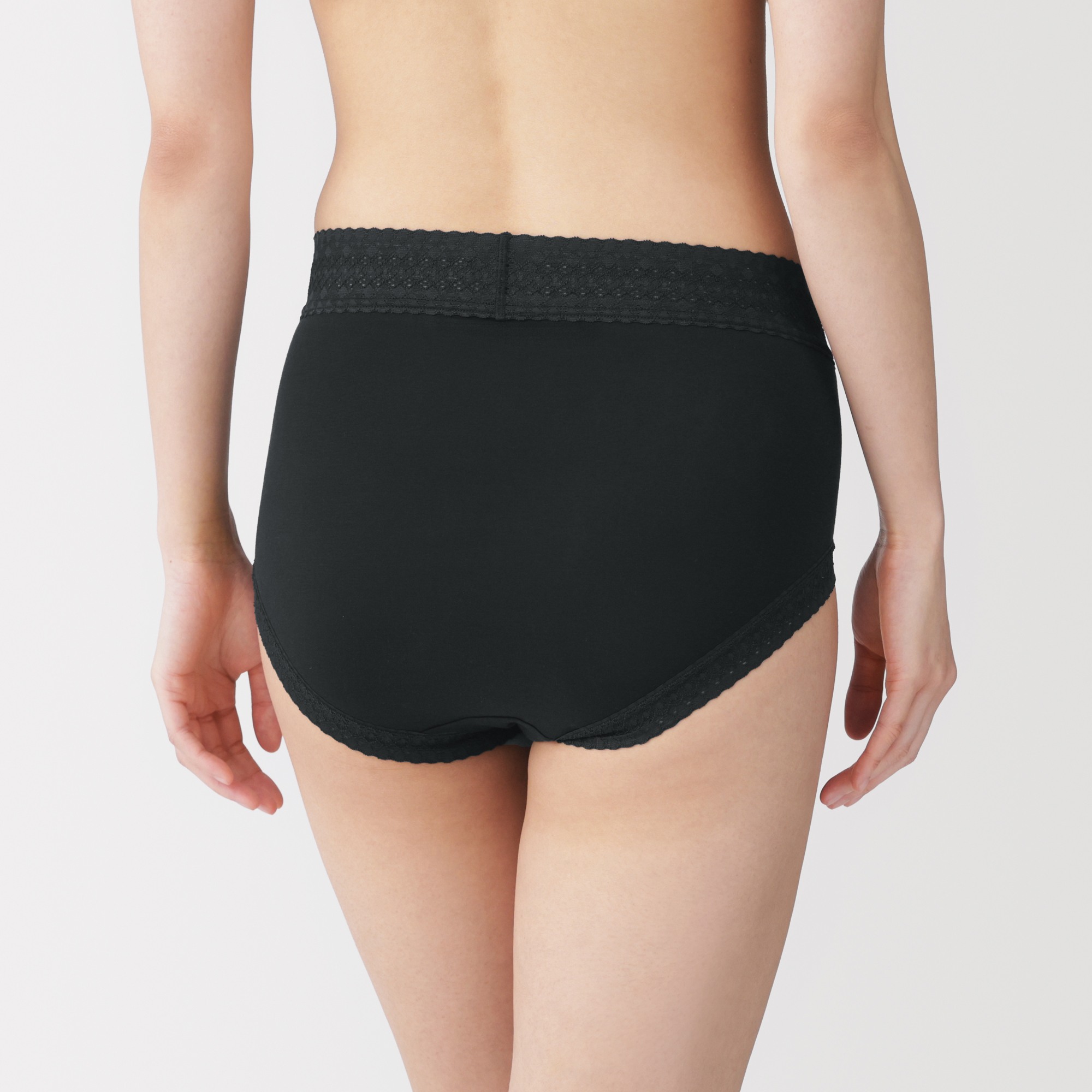 W's Lyocell blended high-rise laced shorts