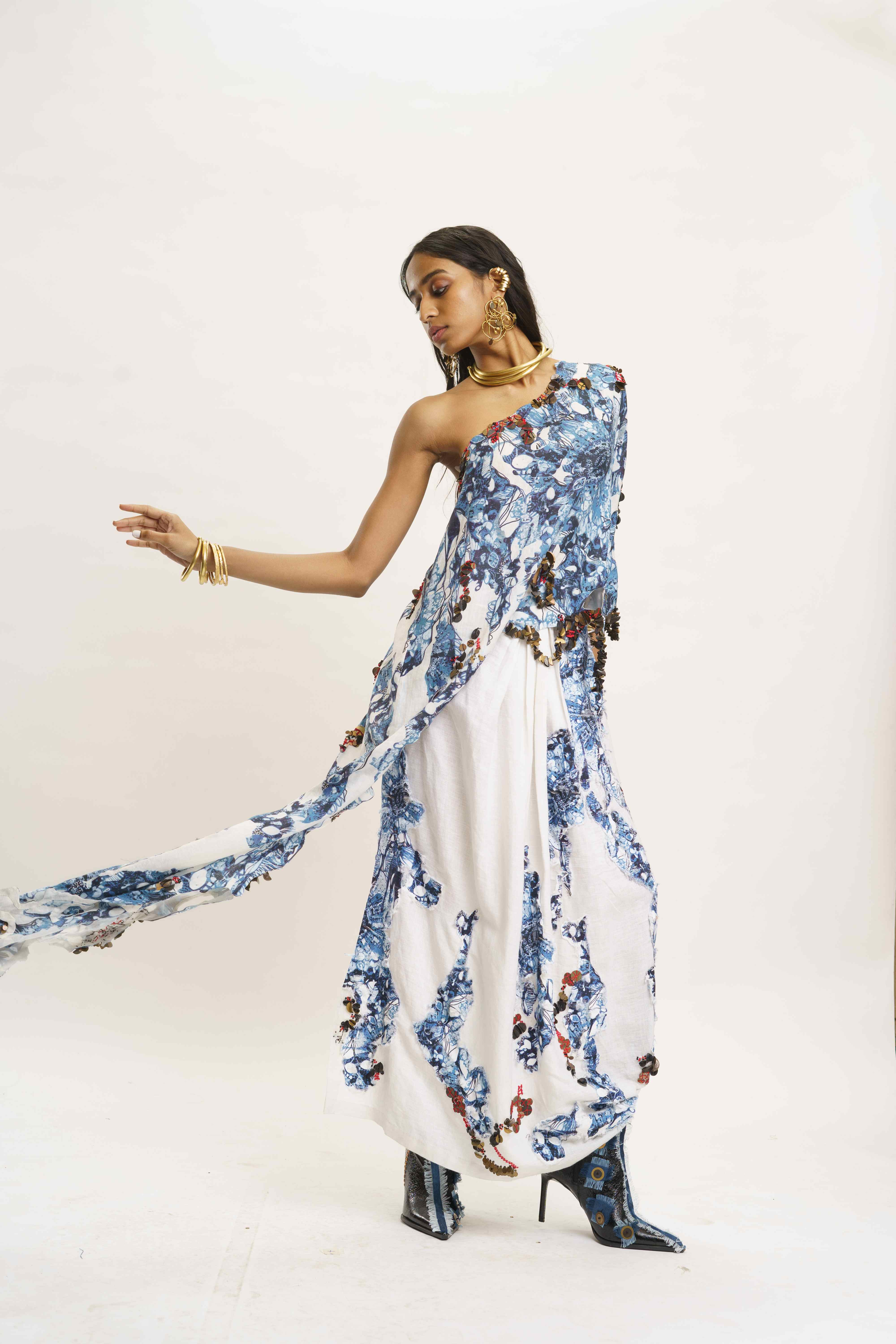 One Shoulder top with Lungi Skirt
