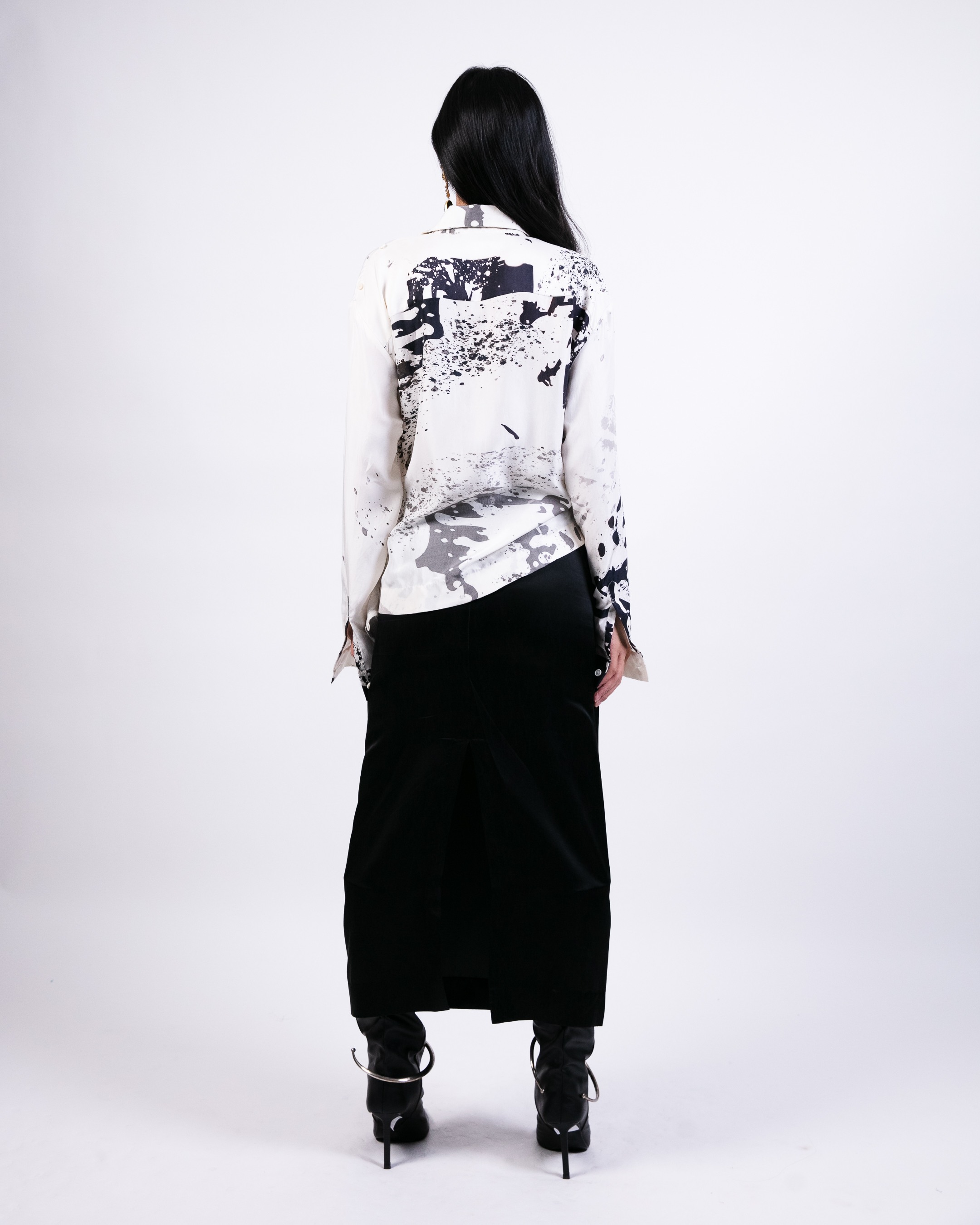 Straight skirt