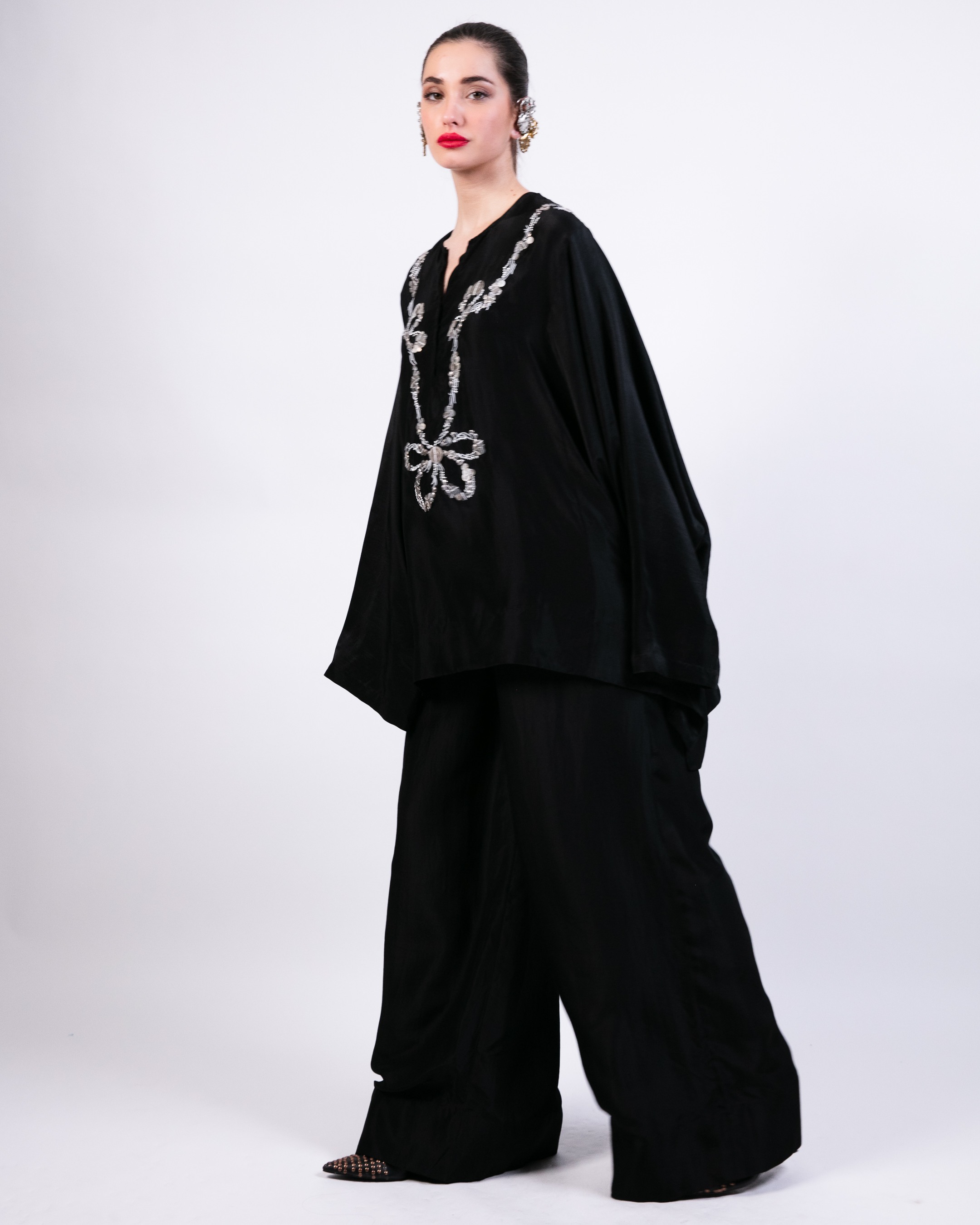 Short boxy kurta with black flared pants
