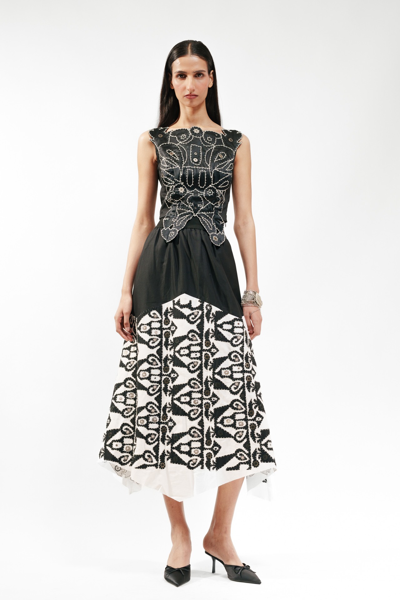 Applique Black & White Gathered Skirt