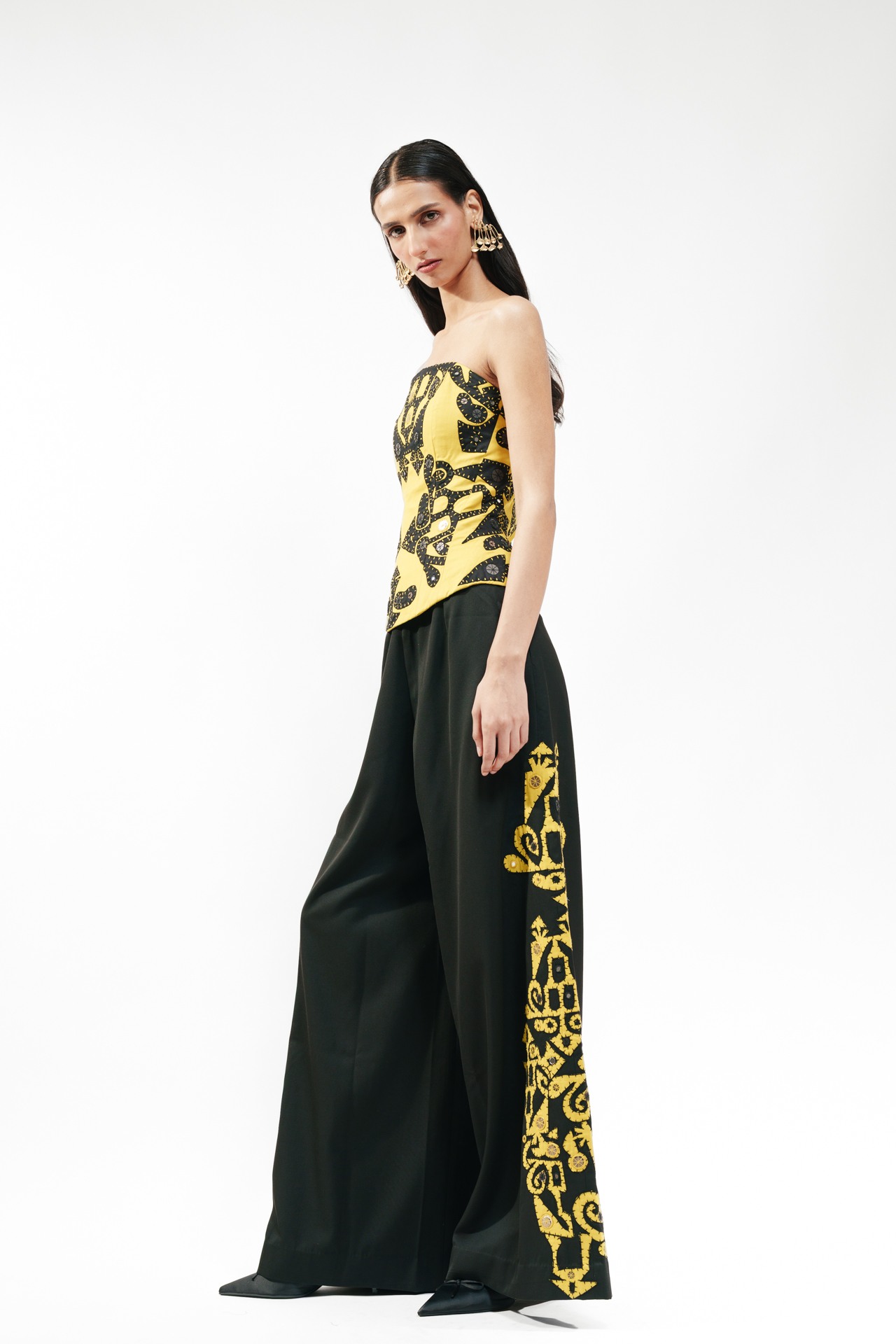 Appliqué Corset with Trouser