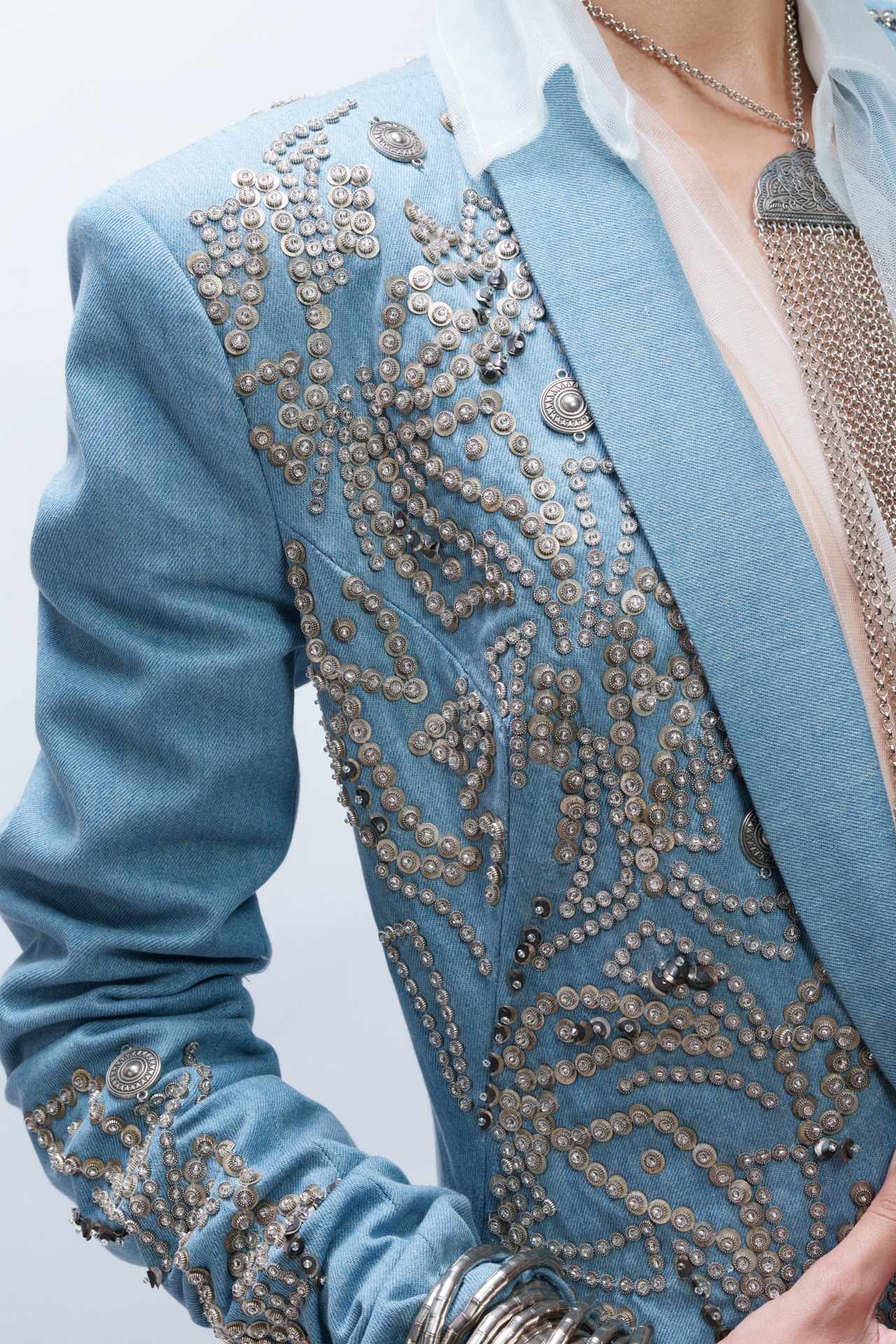 Deconstructed Oversized Denim Blazer with Crop Top and Trouser