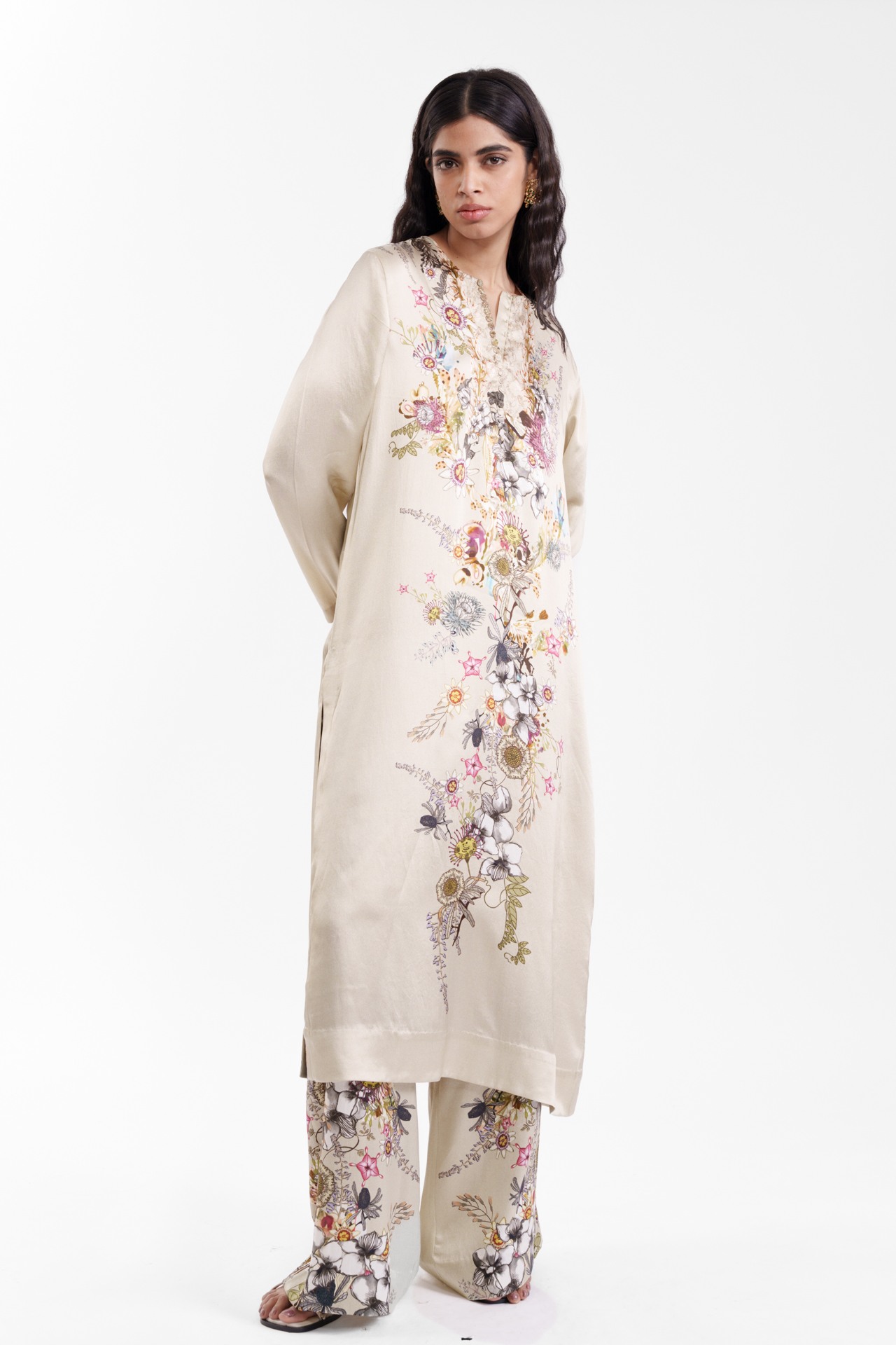 Printed Kurta and Trouser Set