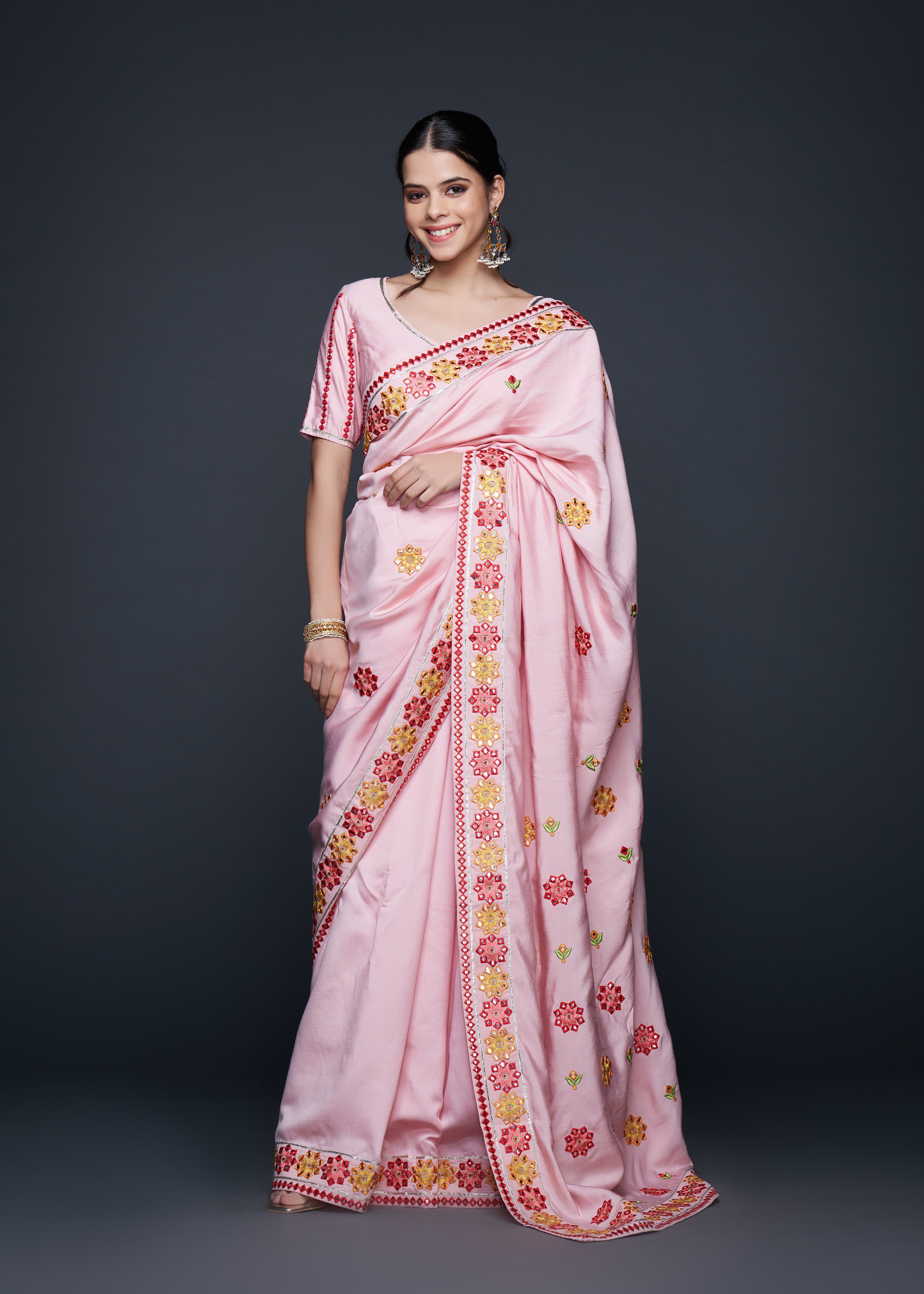 Zoya Sari