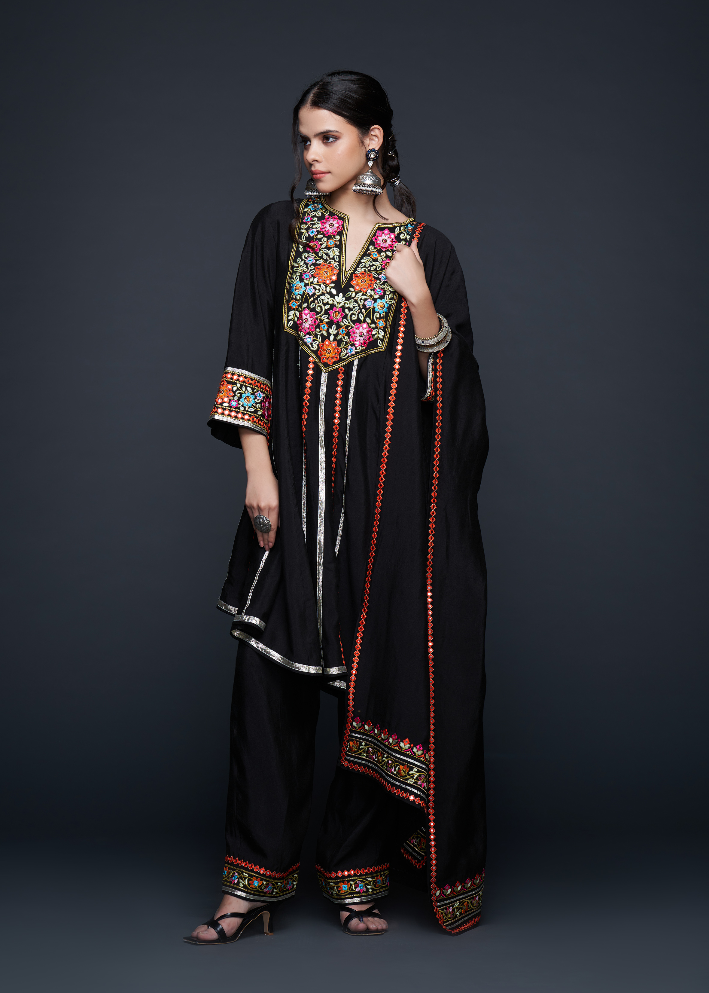 Black Zoya Dupatta