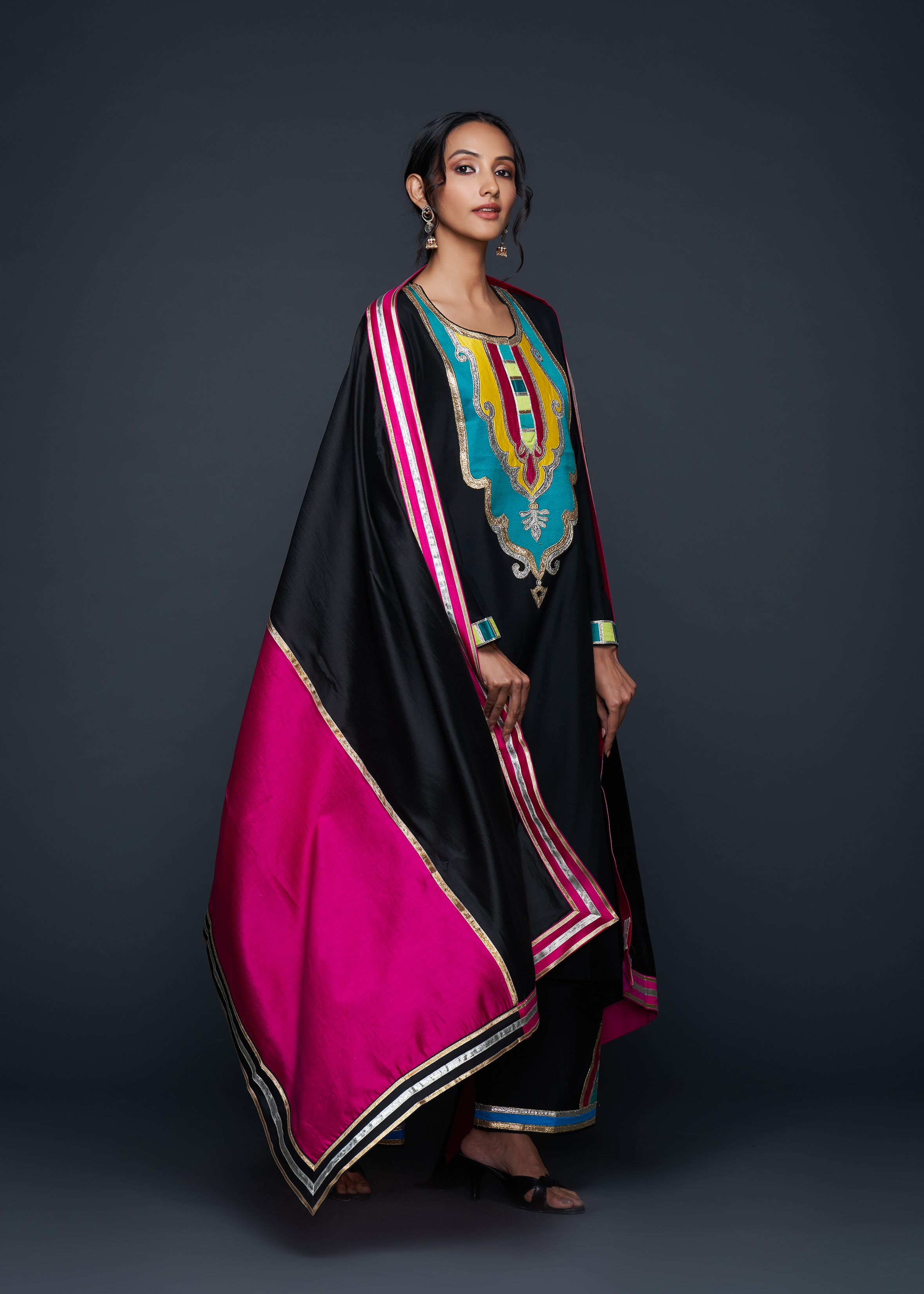 Black Gota Architecture Dupatta