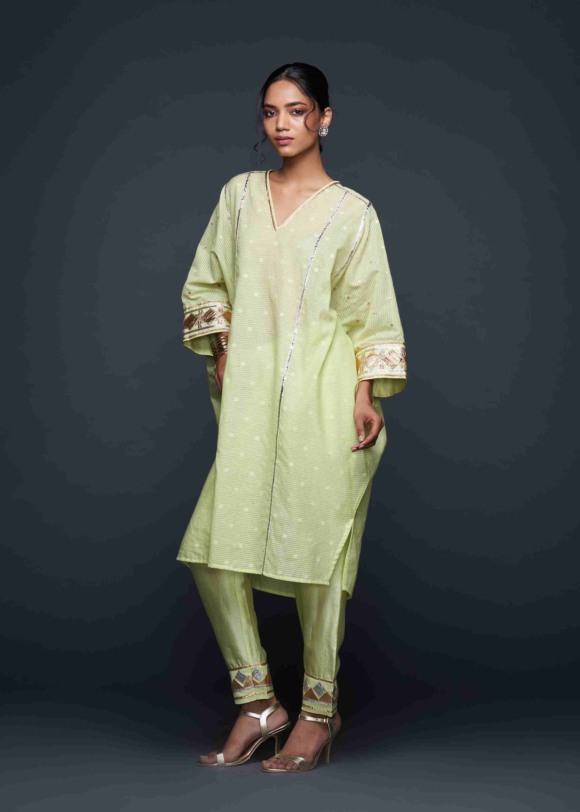 Pista Green Gota Kaftan