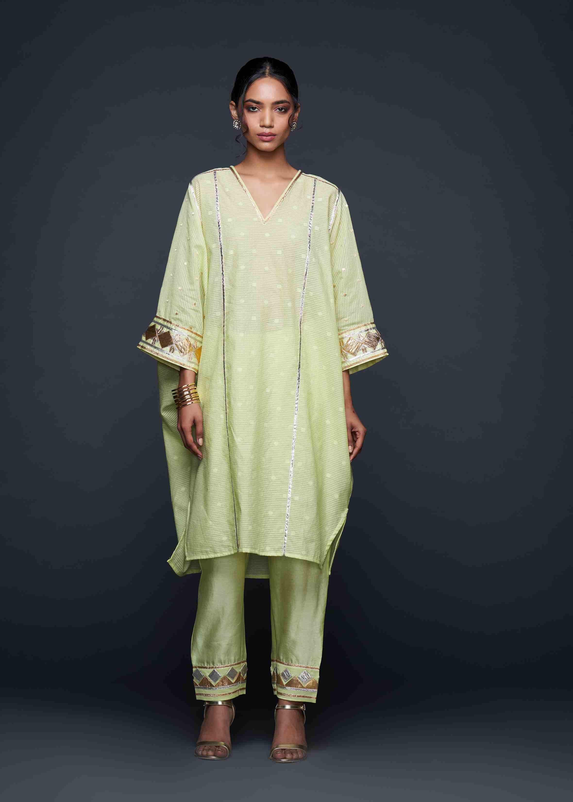 Pista Green Gota Kaftan