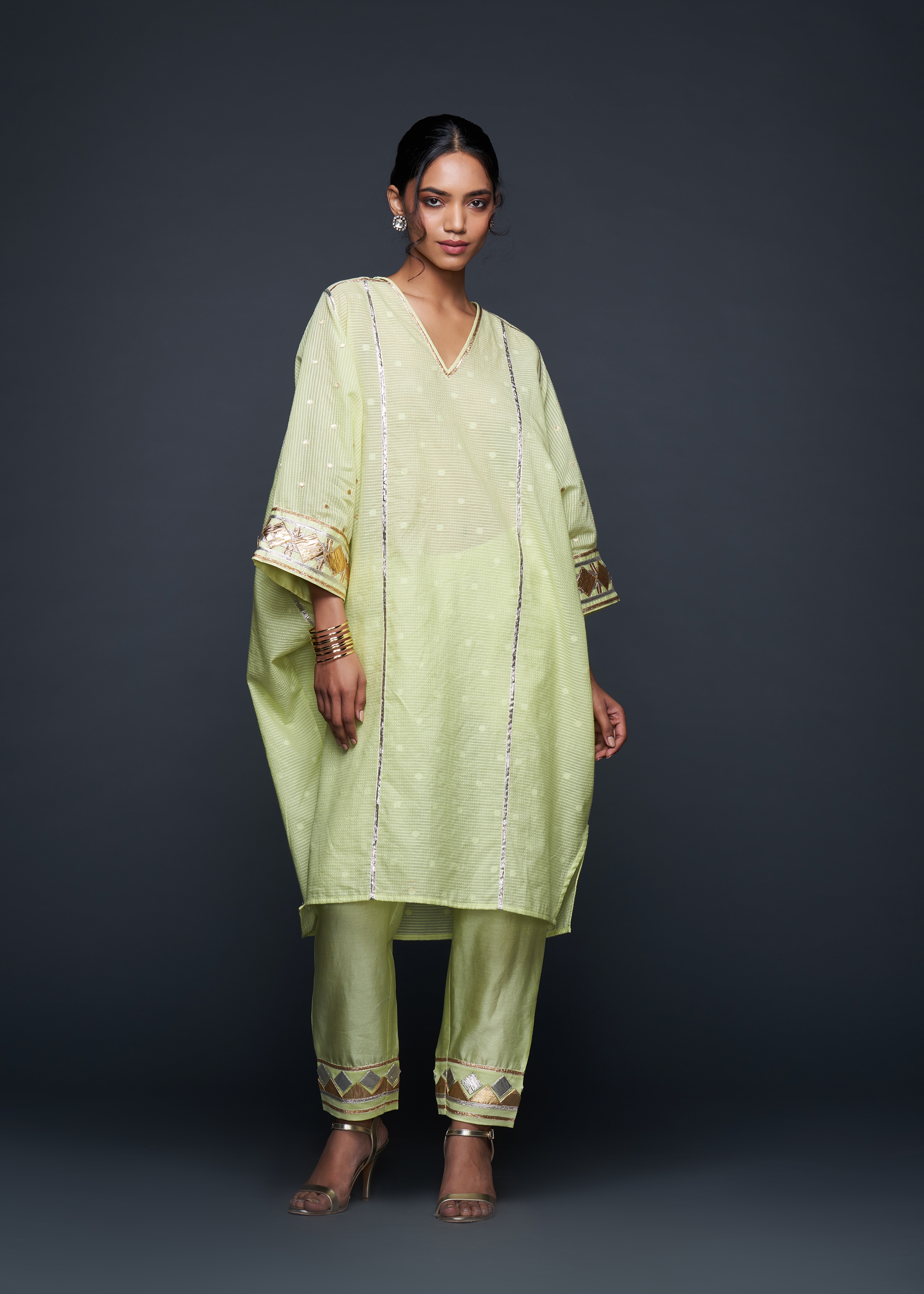 Pista Green Gota Kaftan