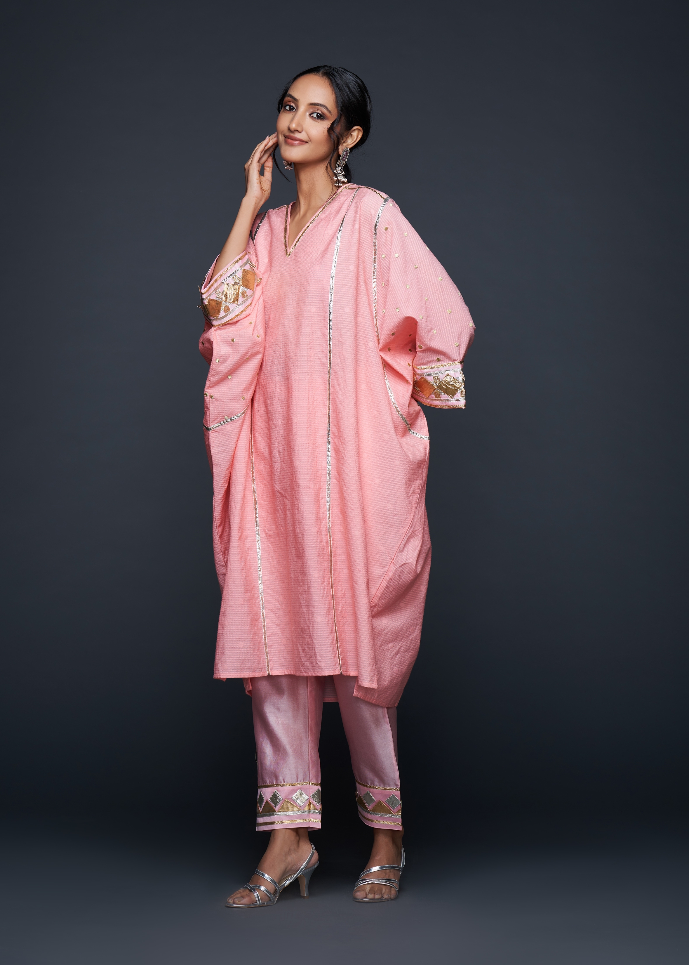 Peach Gota Kaftan