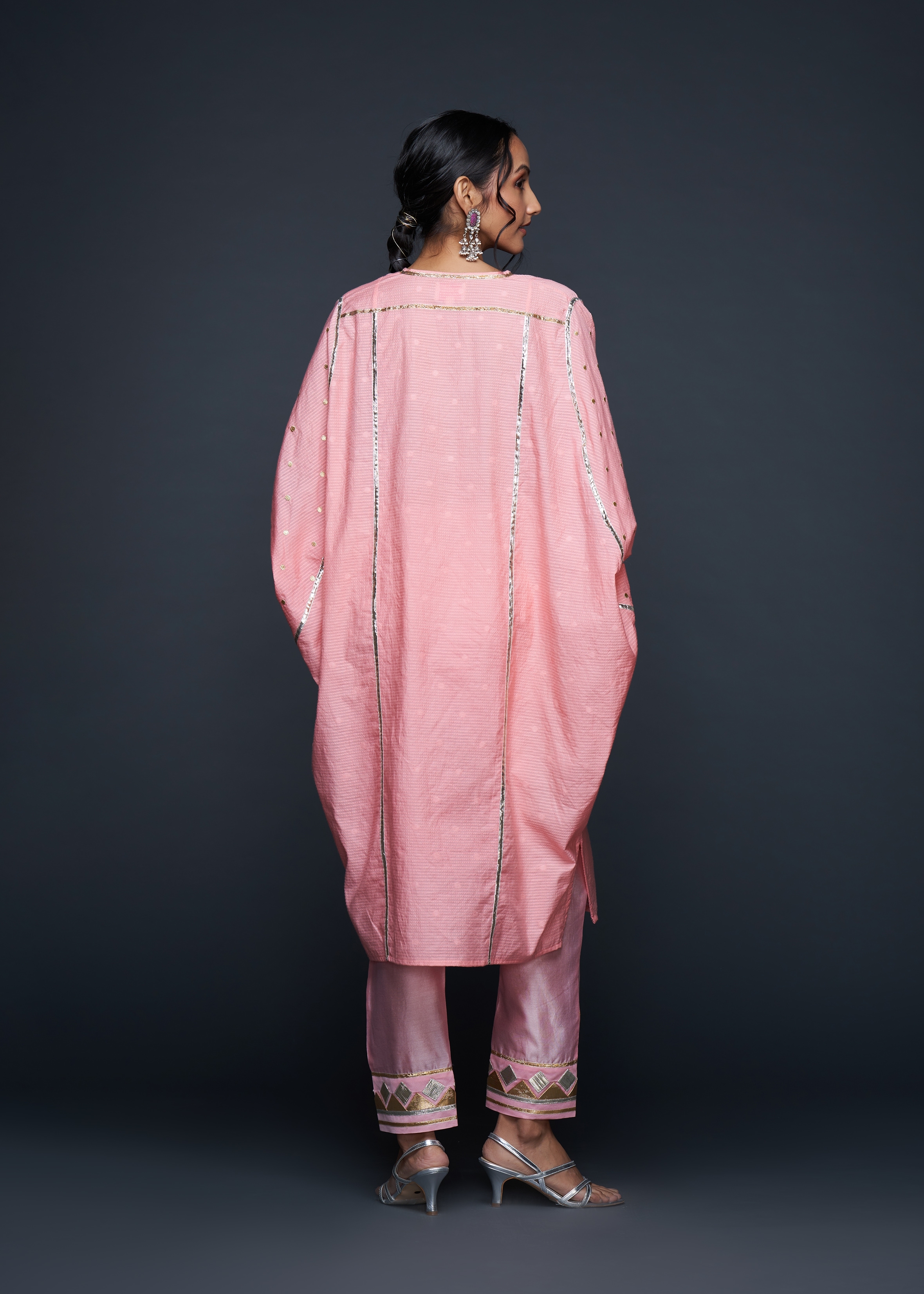 Peach Gota Kaftan