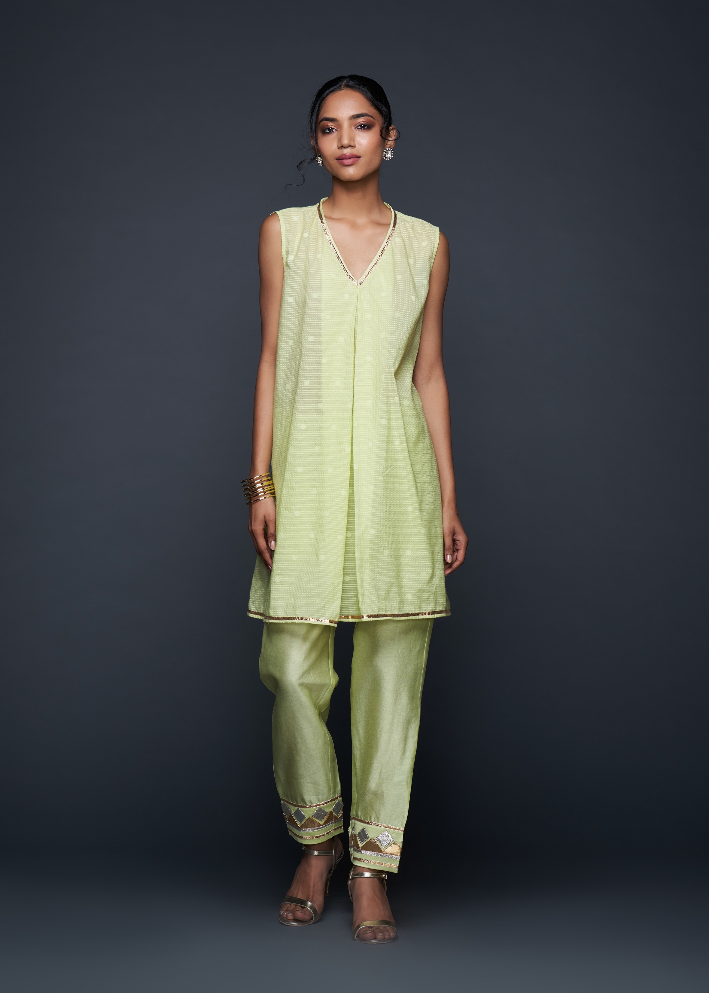 Pista Green Gota Coat Set