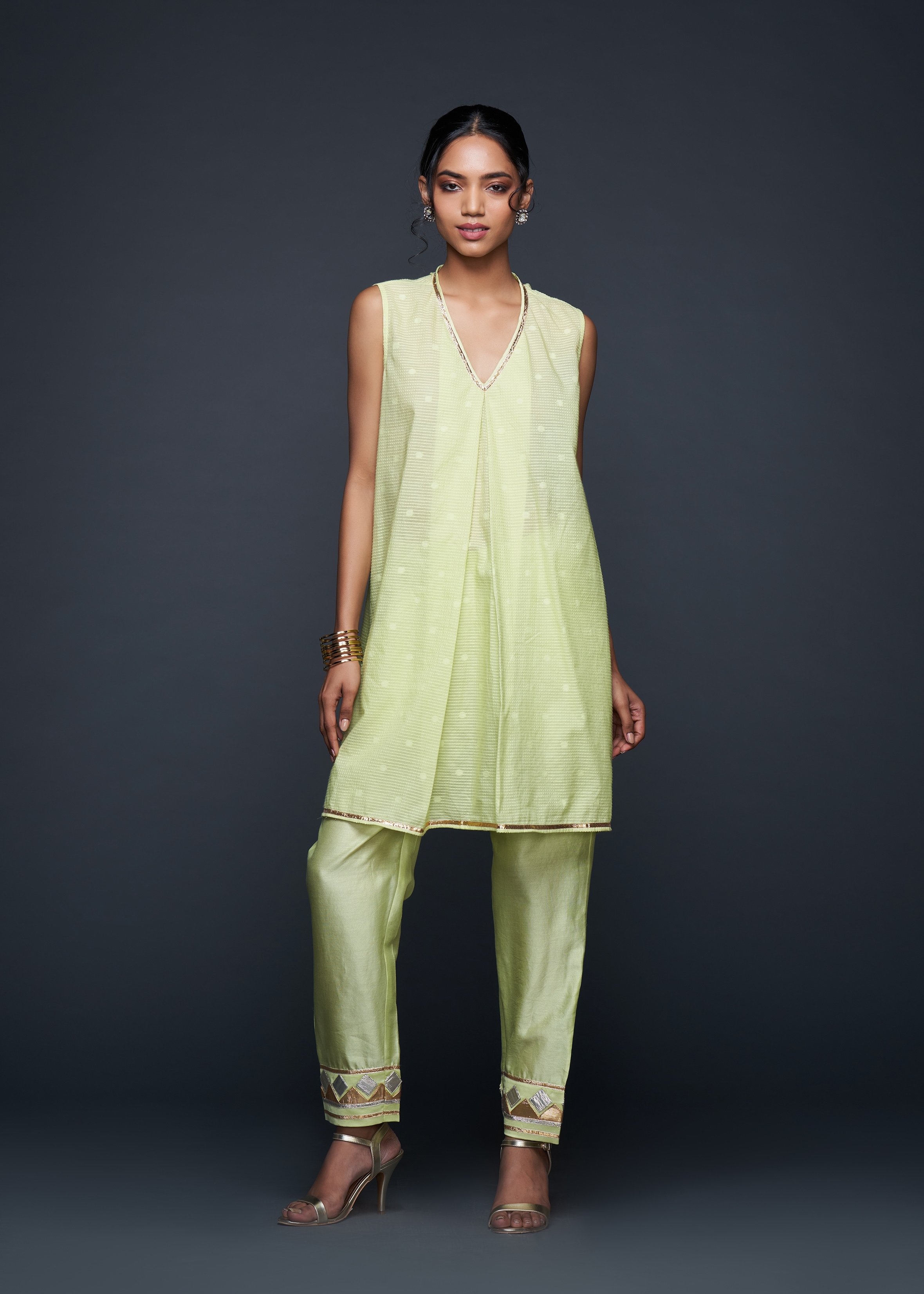 Pista Green Gota Coat Set