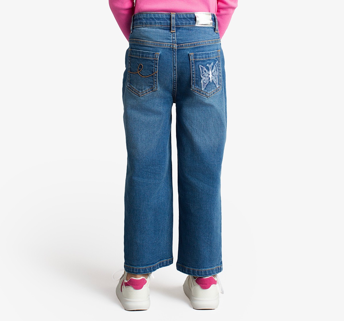 Girls Straight Fit Denim Jeans With Butterfly Applique