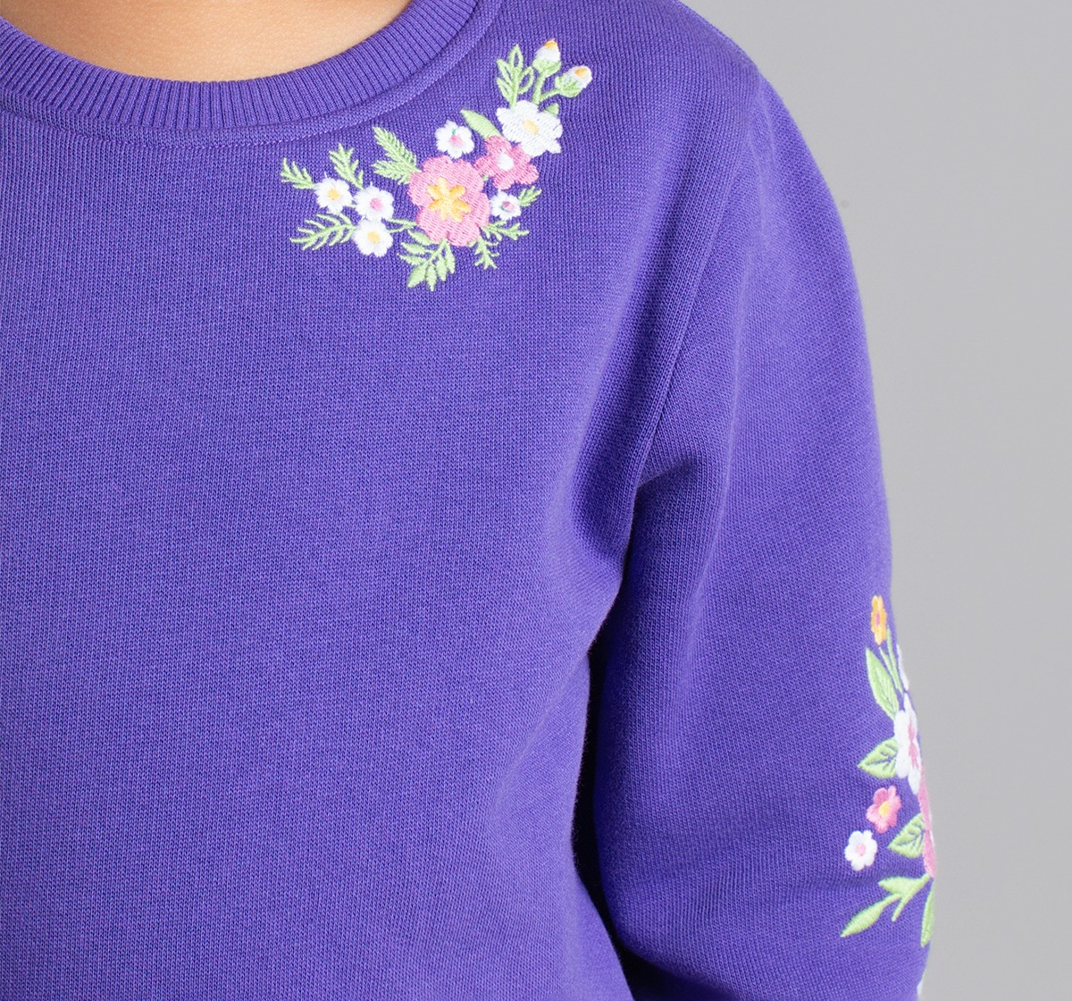 Girls Sweatshirt With Embroidery
