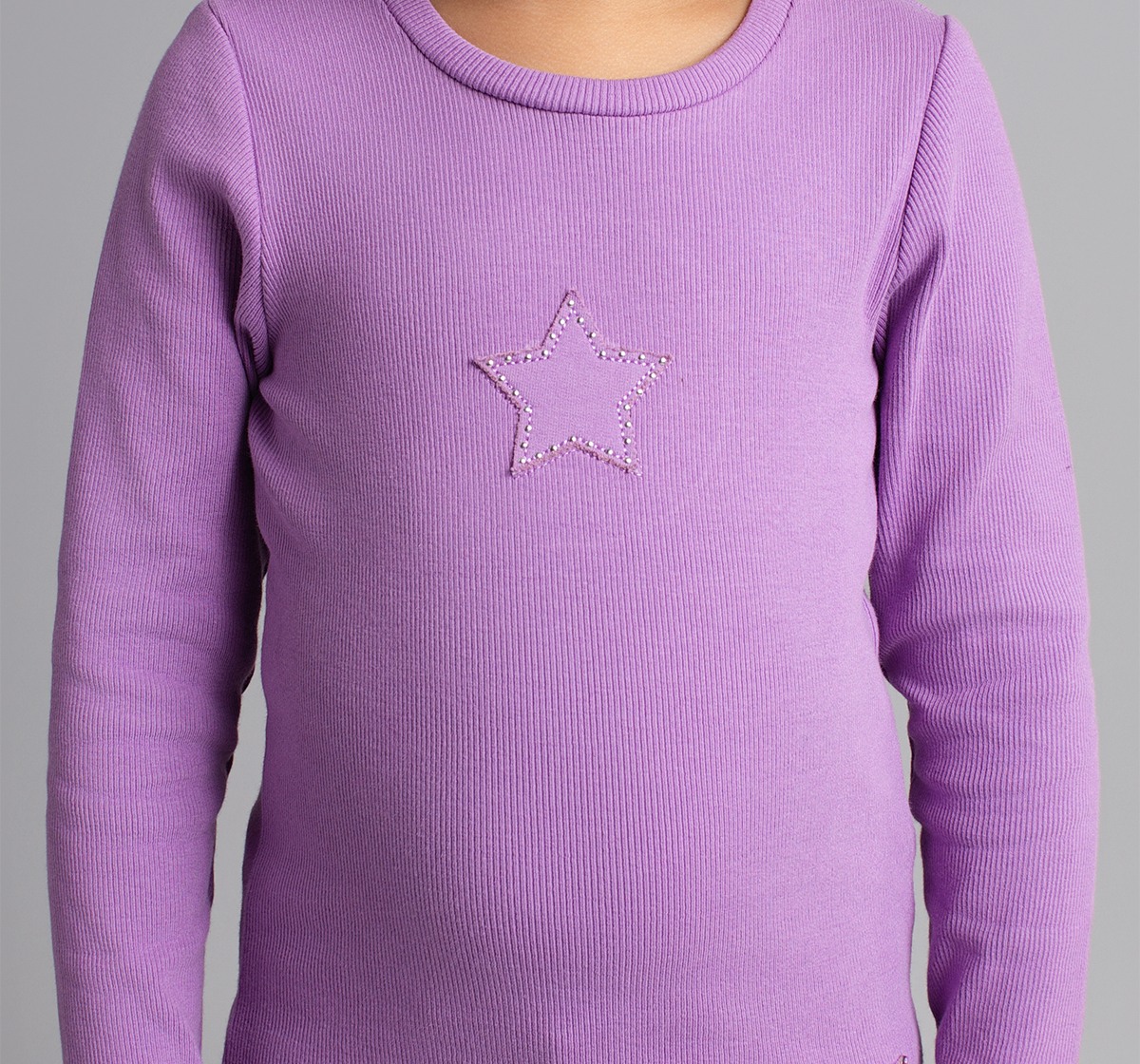 Girls Full Sleeves Ribbed T-Shirt With Star Applique