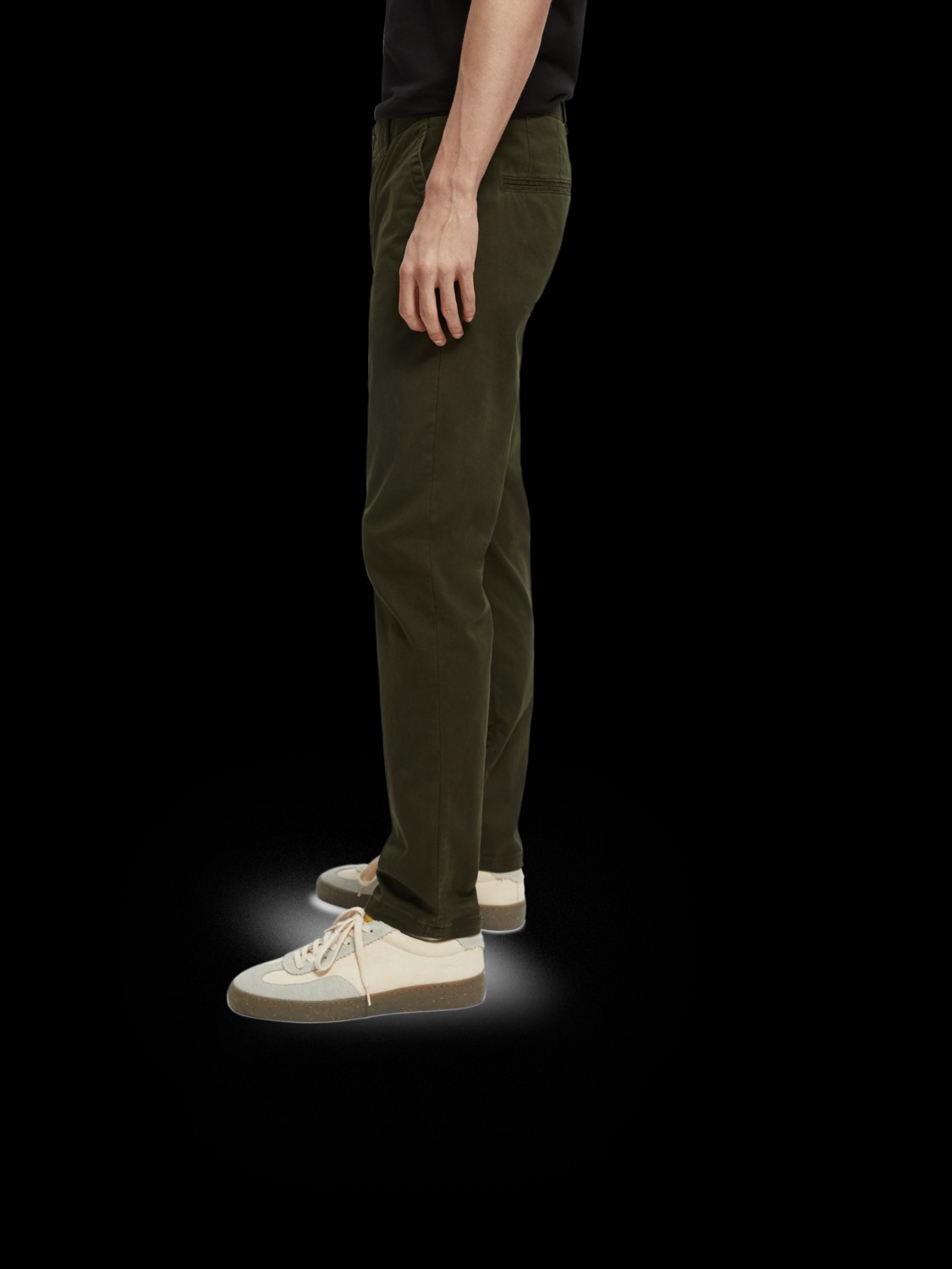Essentials - Mott super slim fit chino